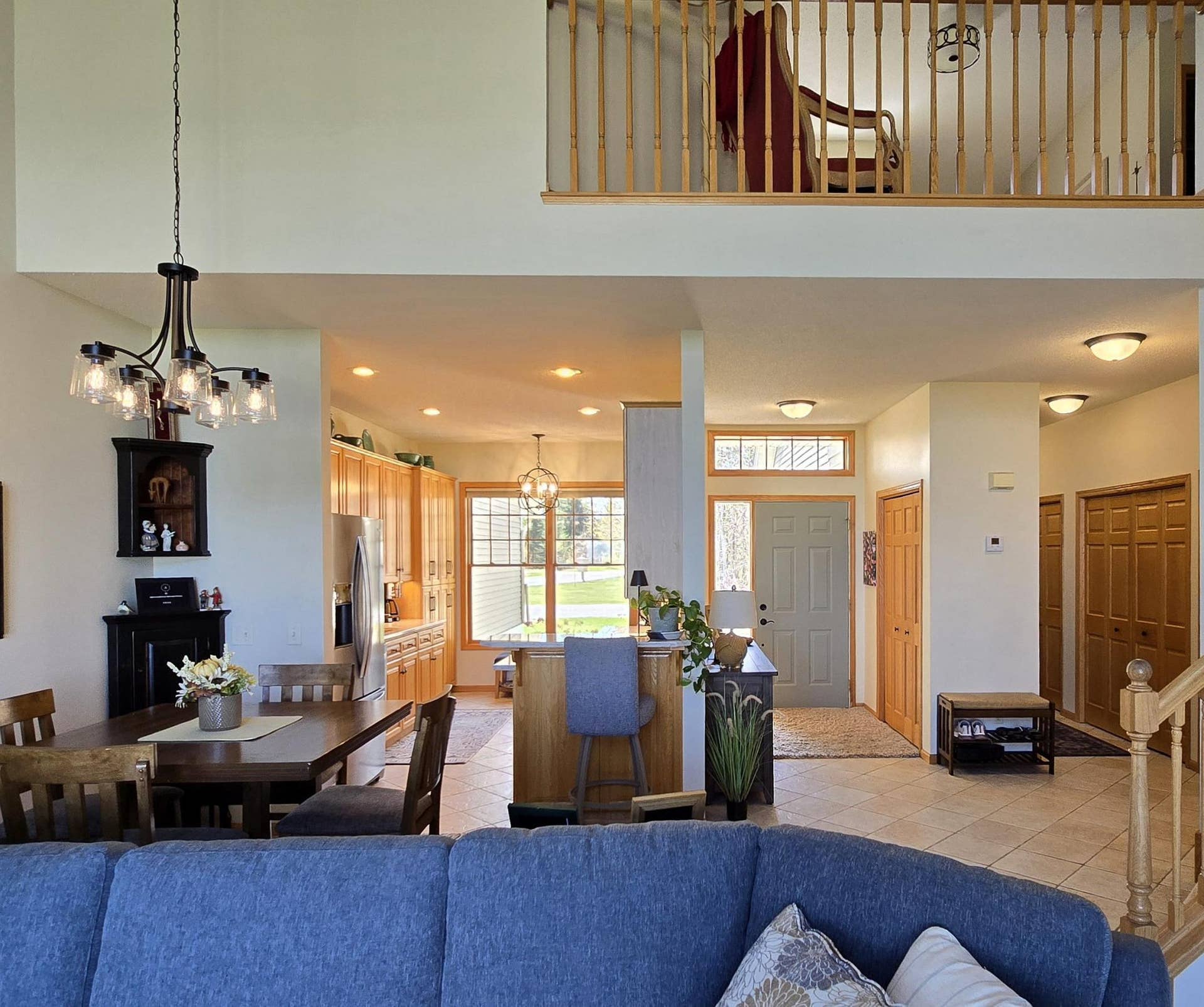 4524 Birchmont Drive NE, #4, Bemidji, MN 56601 great room8.jpg