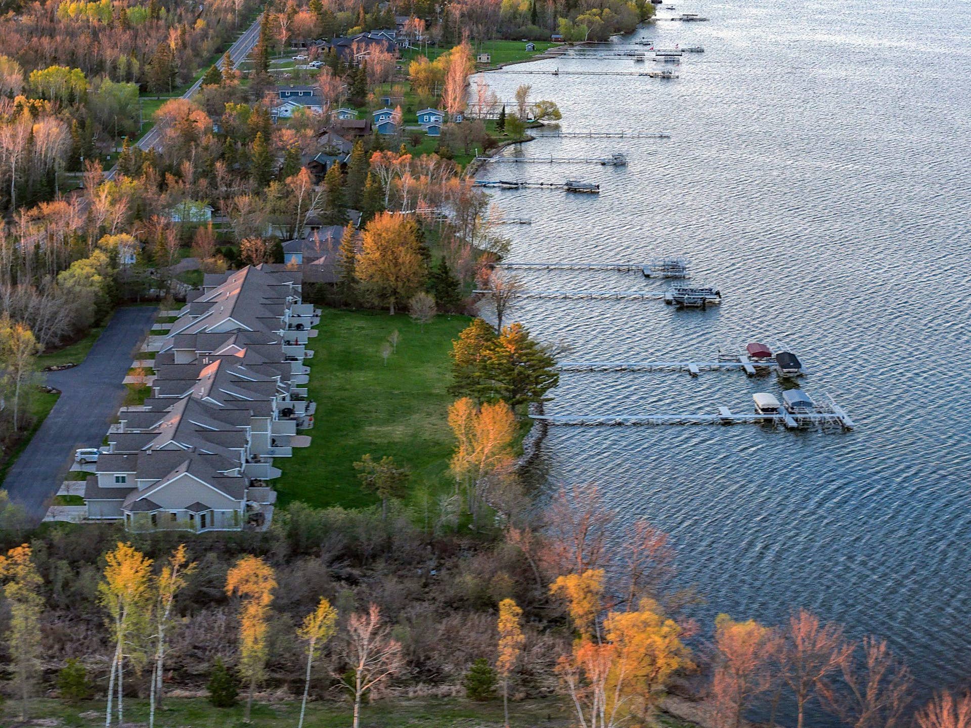 4524 Birchmont Drive NE, #4, Bemidji, MN 56601 RoyalBay 4.jpg