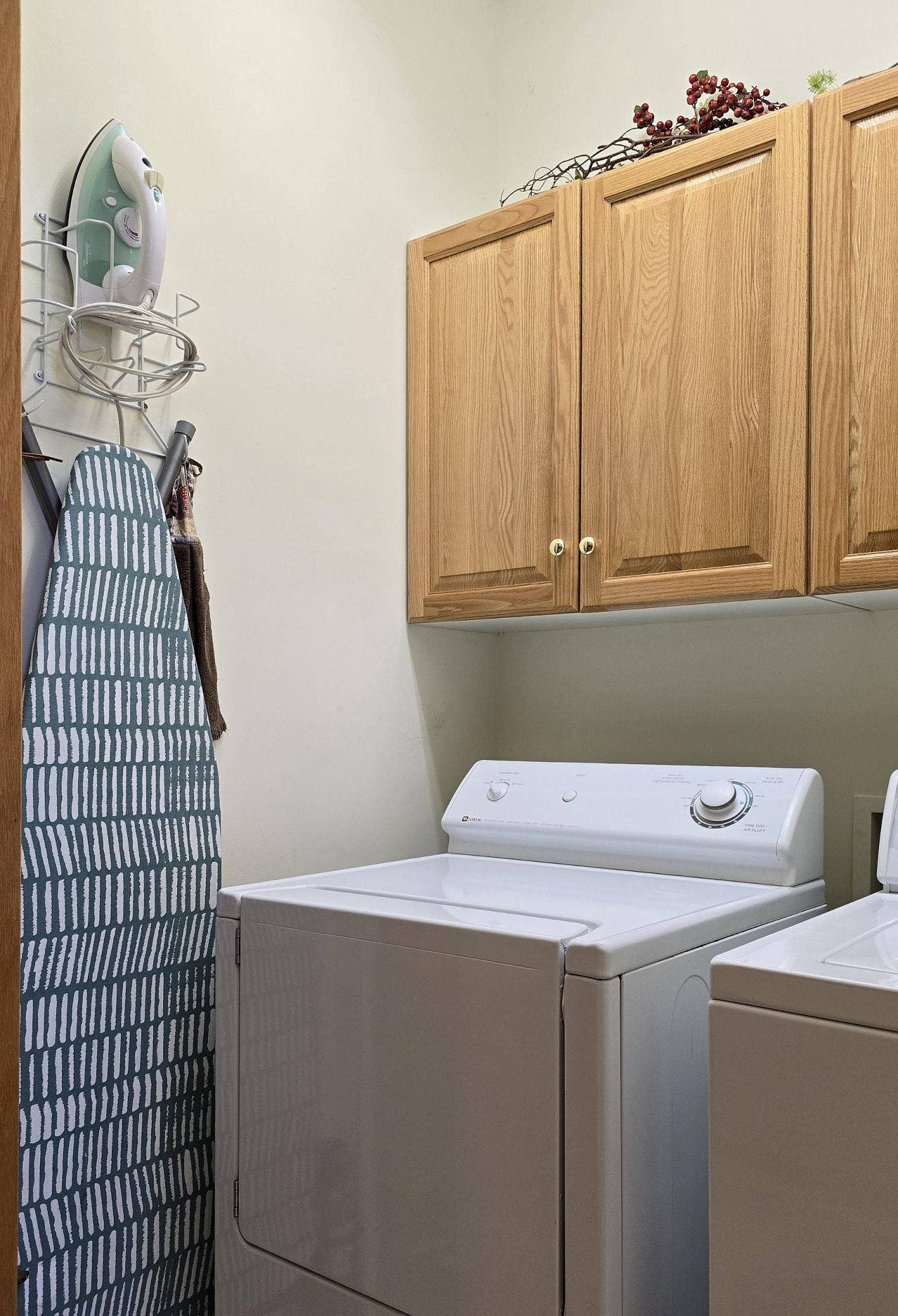 4524 Birchmont Drive NE, #4, Bemidji, MN 56601 laundry.jpg