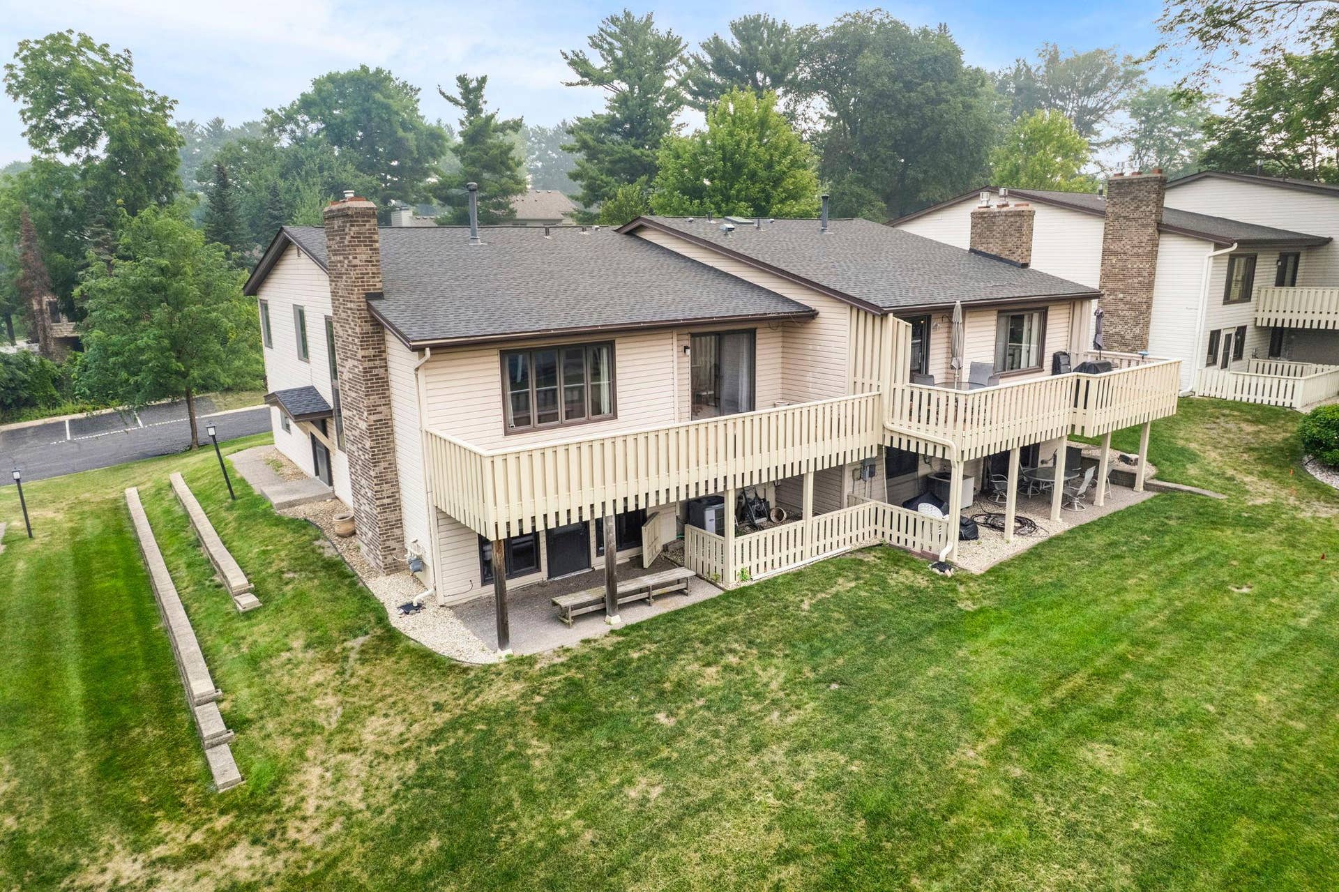 5367 Hyland Place, Bloomington, MN 55437 5367 Hyland Place, Bloomington, MN 55437