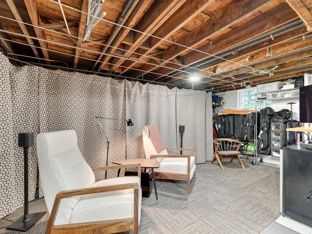 132 W 36th Street, 48, Minneapolis, MN 55408 24 - Rec Room.jpg