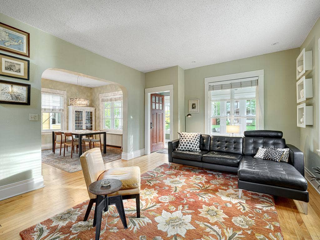 132 W 36th Street, 48, Minneapolis, MN 55408 9 - Living Room.jpg