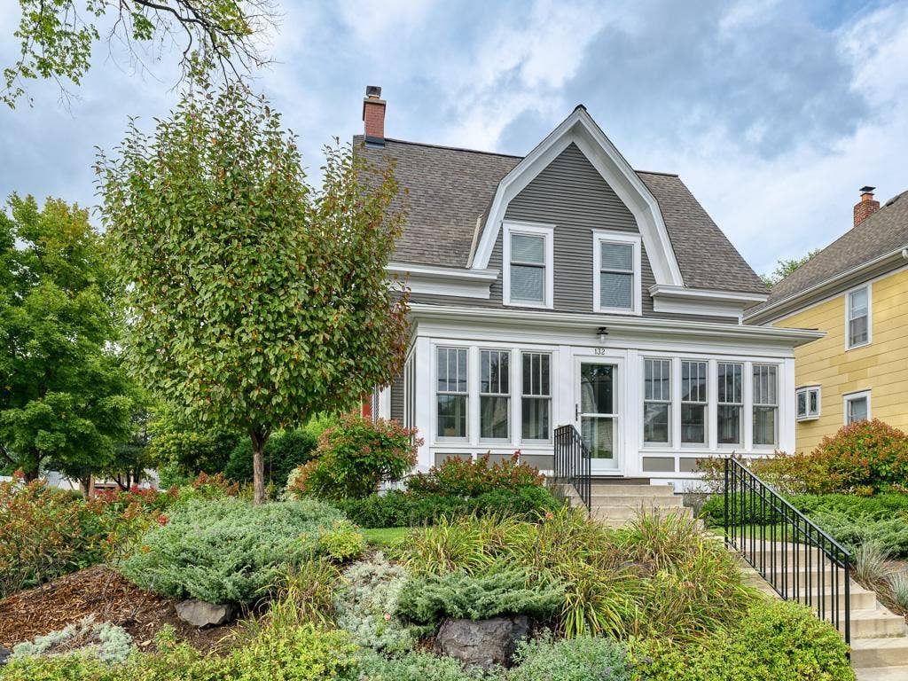 132 W 36th Street, 48, Minneapolis, MN 55408 2 - Exterior Front.jpg