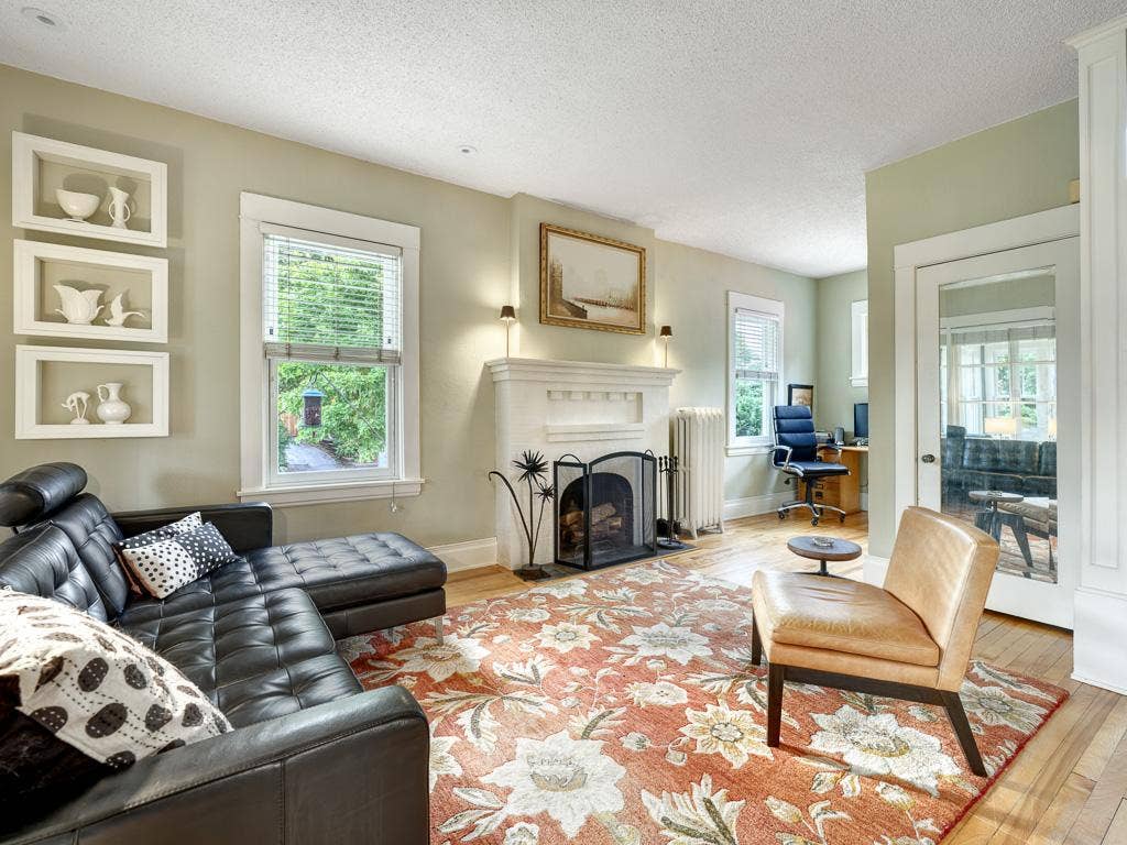 132 W 36th Street, 48, Minneapolis, MN 55408 8 - Living Room.jpg