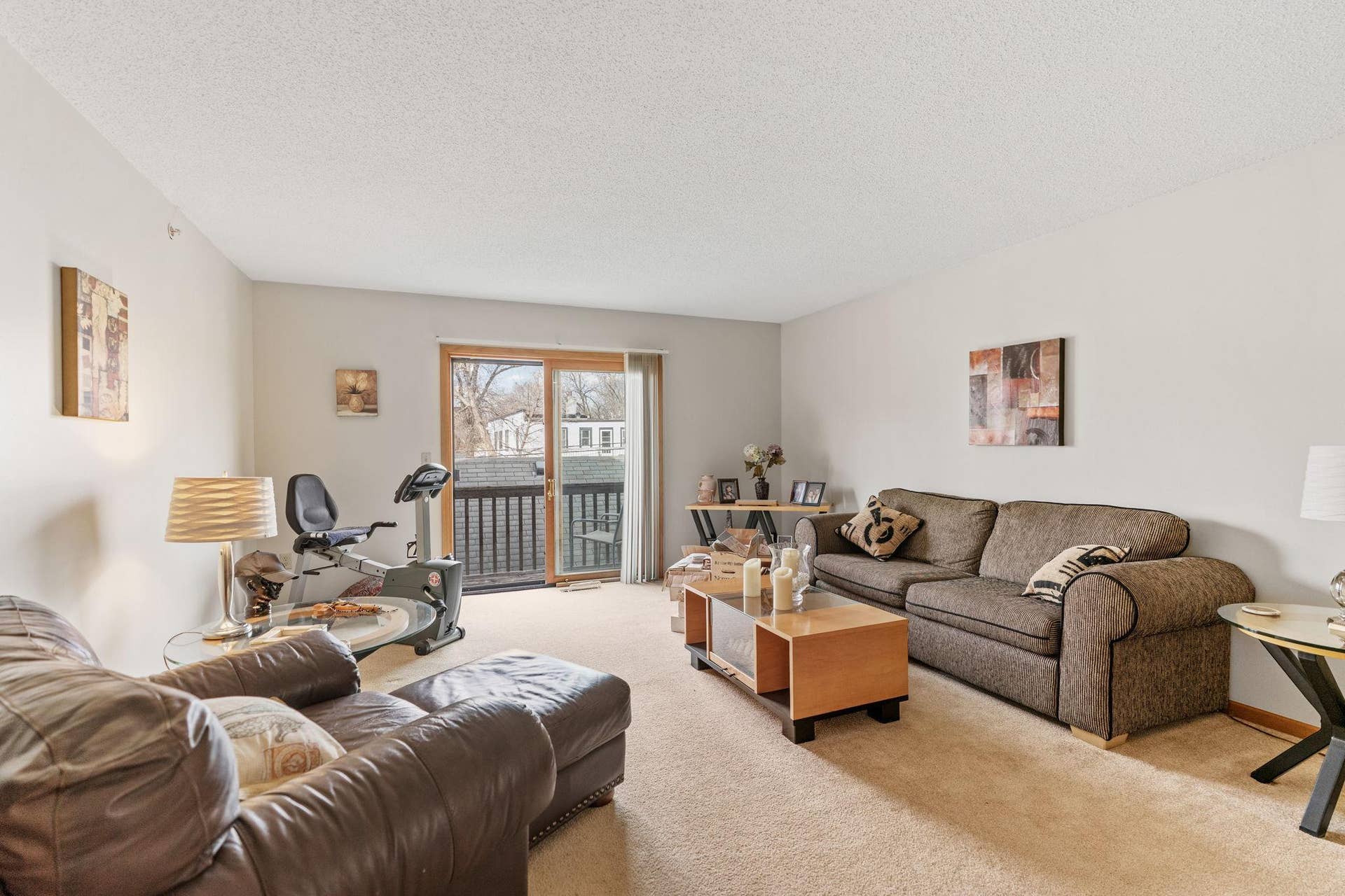 3514 Grand Avenue S, 48, Minneapolis, MN 55408 Unit 201 - Living