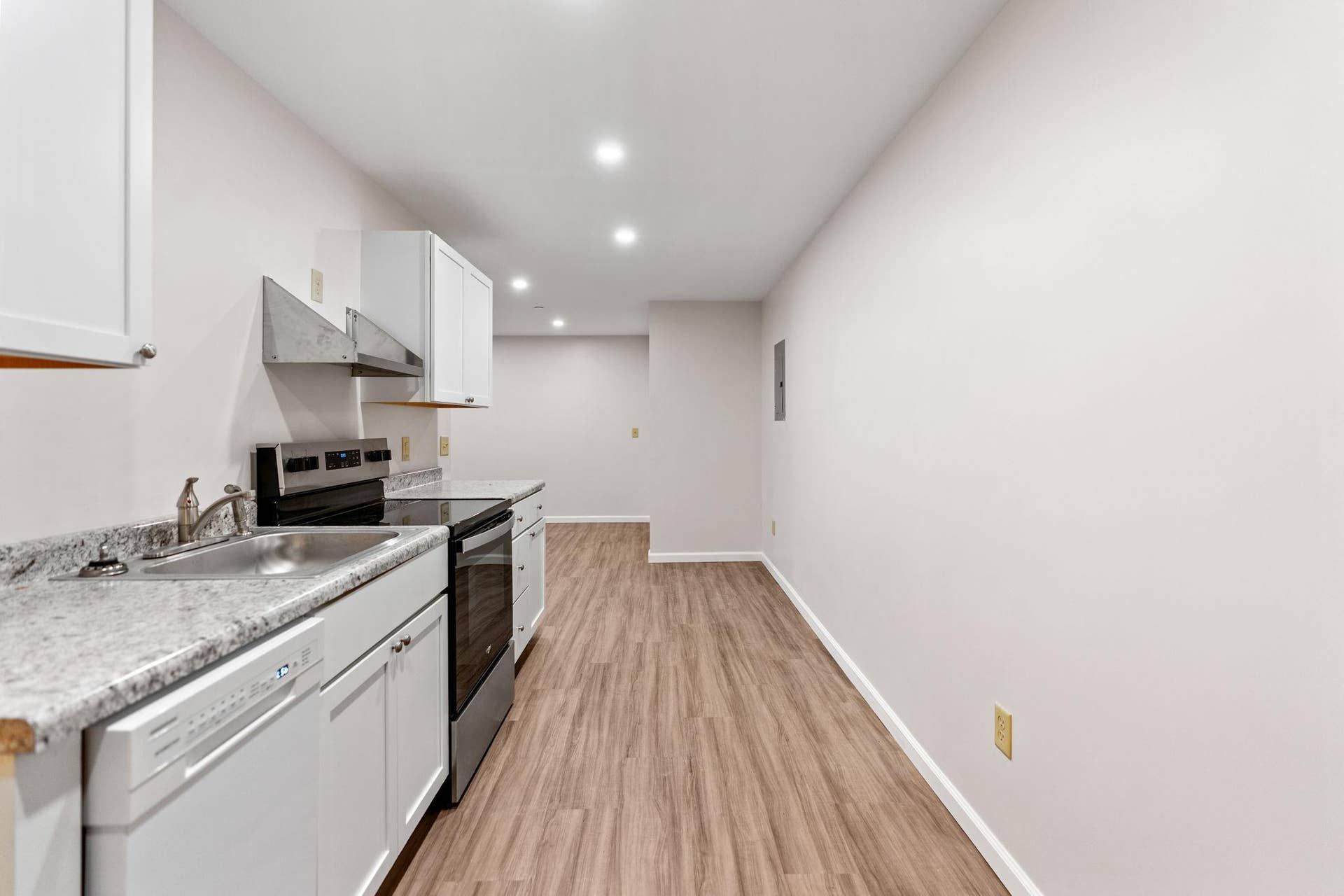 3514 Grand Avenue S, 48, Minneapolis, MN 55408 Unit 4 - Studio