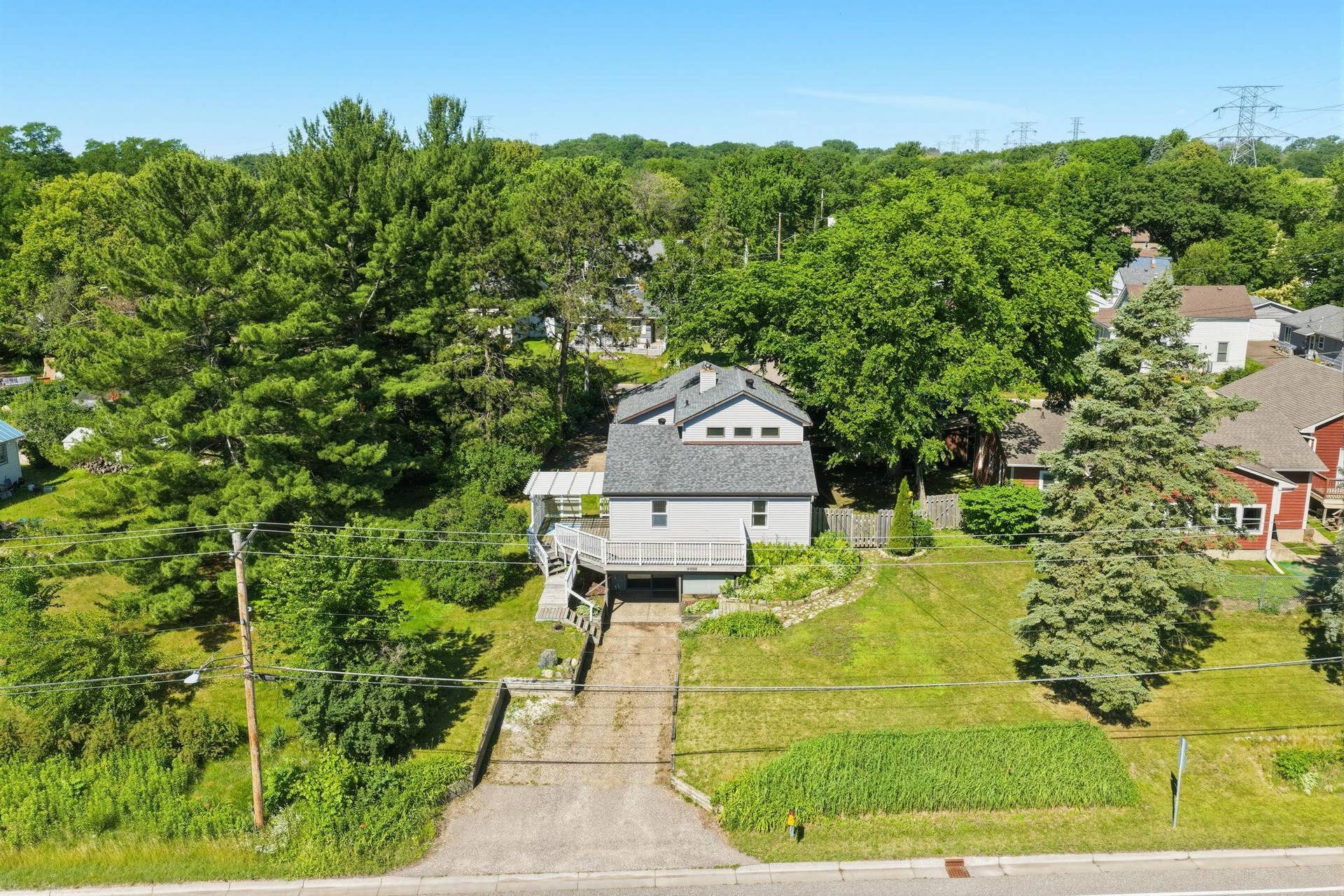 5698 Stagecoach Trail N, Stillwater, MN 55082 5698 Stagecoach Trail N, Stillwater, MN 55082