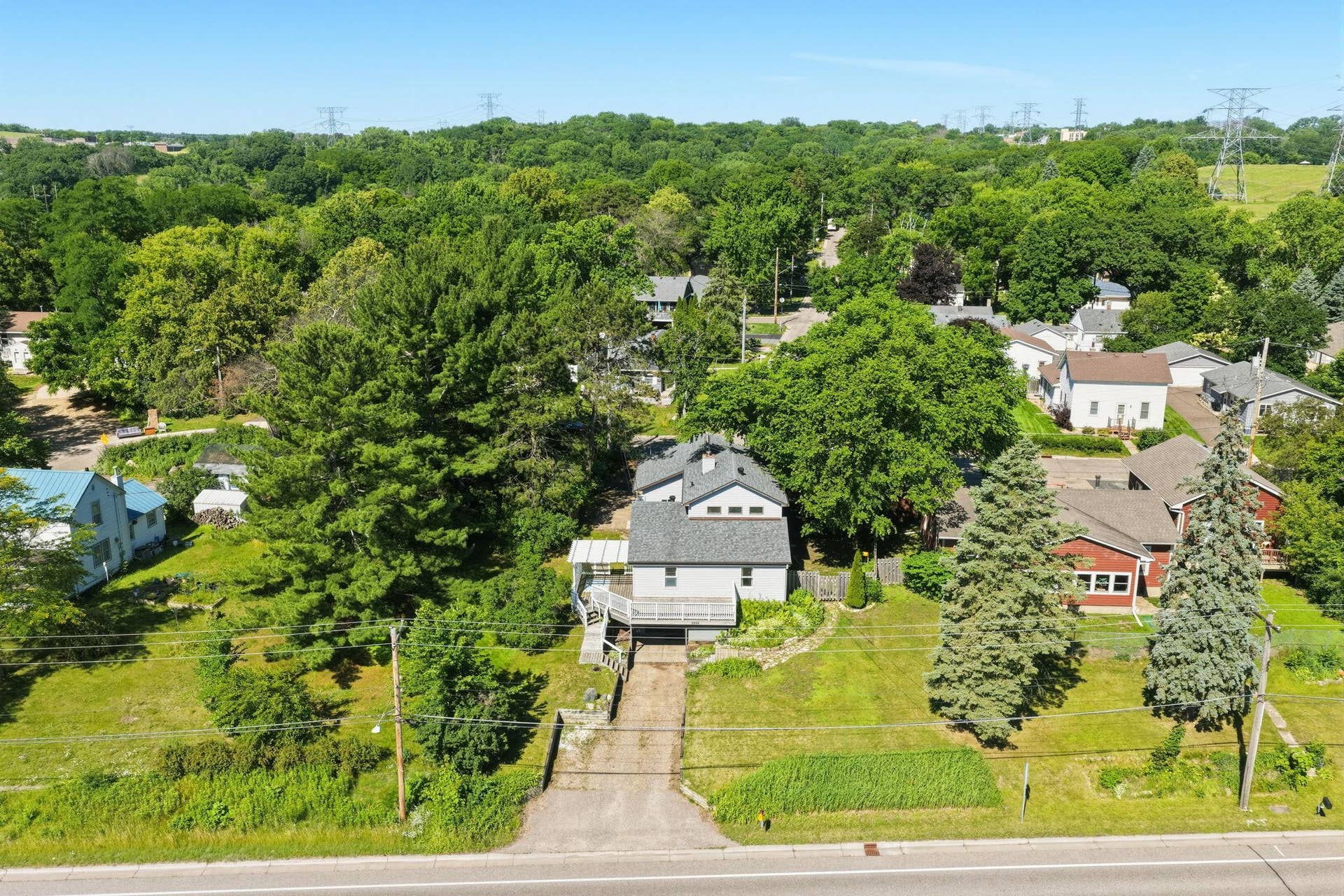 5698 Stagecoach Trail N, Stillwater, MN 55082 5698 Stagecoach Trail N, Stillwater, MN 55082
