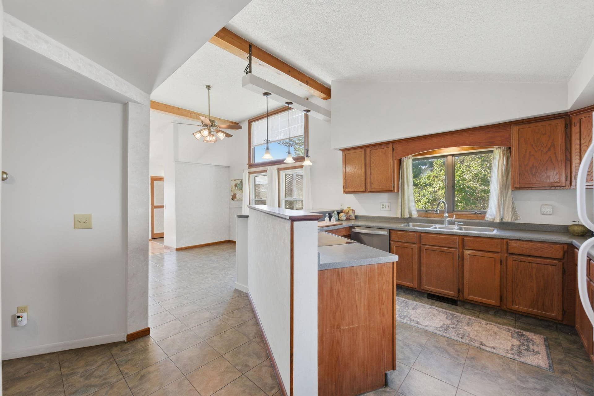 5698 Stagecoach Trail N, Stillwater, MN 55082 Kitchen/Dining open for ease of entertaining.