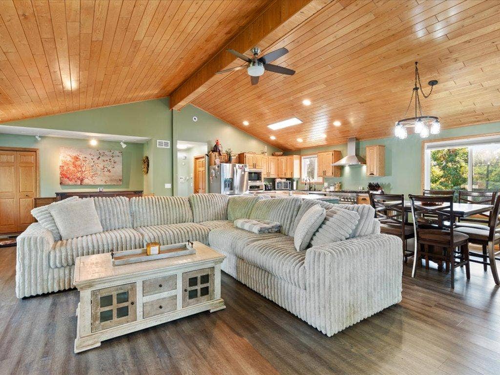 24510 Mail Route Road, Brainerd, MN 56401 04-DSC04477.jpg