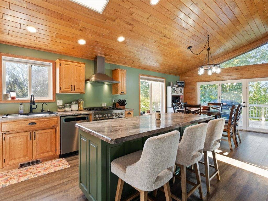 24510 Mail Route Road, Brainerd, MN 56401 08-DSC04547.jpg
