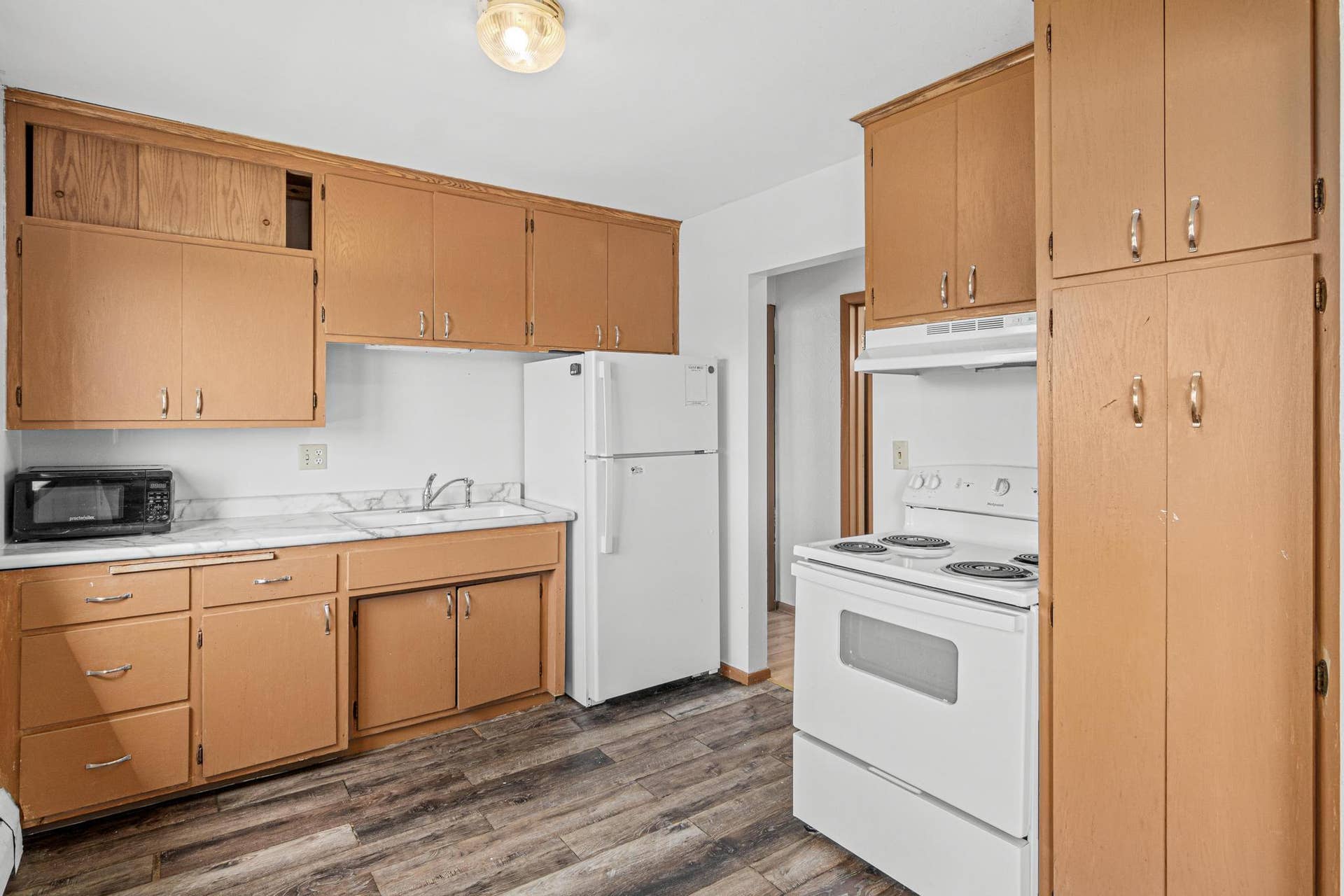1339 Conway Street, 90, Saint Paul, MN 55106 1339 Conway Street, 90, Saint Paul, MN 55106