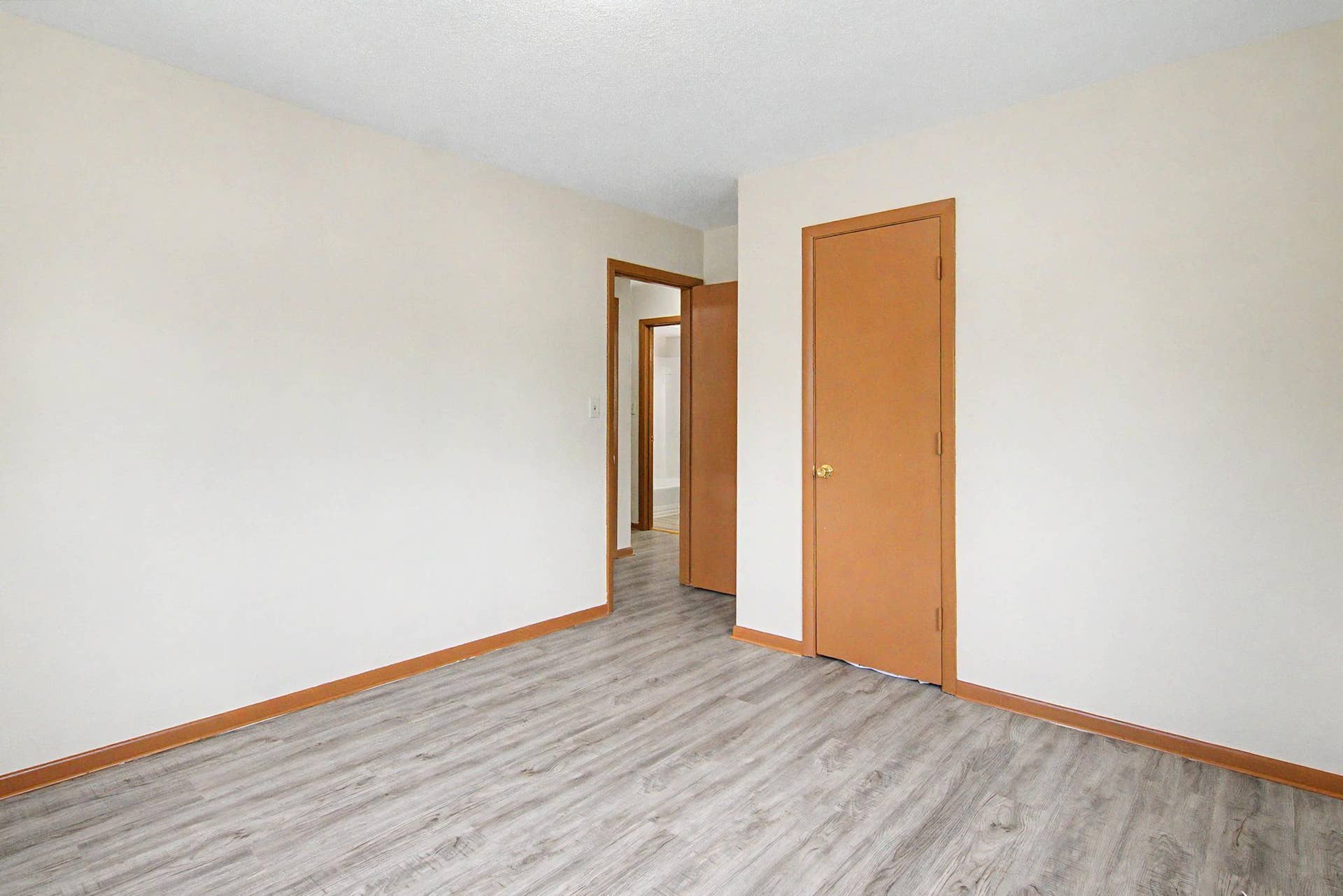 1339 Conway Street, 90, Saint Paul, MN 55106 1339 Conway Street, 90, Saint Paul, MN 55106