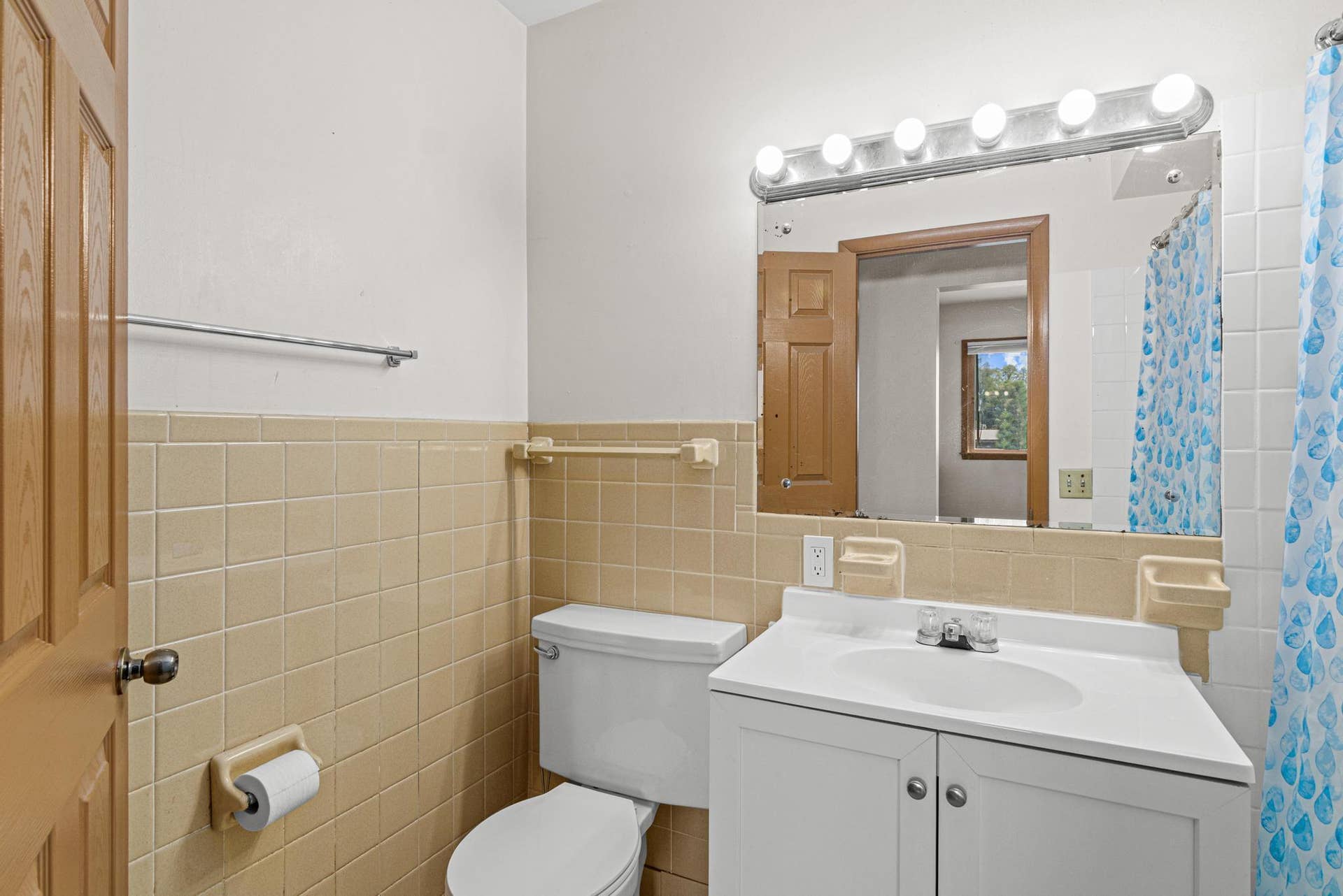 1339 Conway Street, 90, Saint Paul, MN 55106 1339 Conway Street, 90, Saint Paul, MN 55106