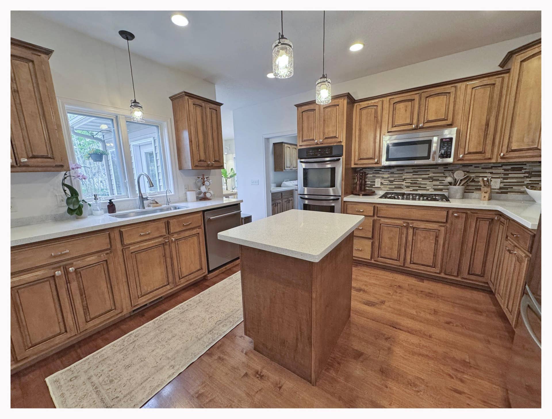 412 Majestic Pines Lane NW, Bemidji, MN 56601 Kitchen 5.jpg