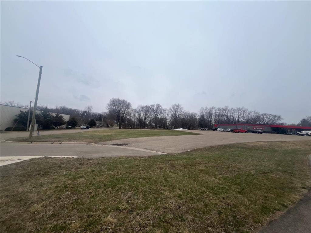 1916 Main Street, Albert Lea, MN 56007 1916 Main Street, Albert Lea, MN 56007