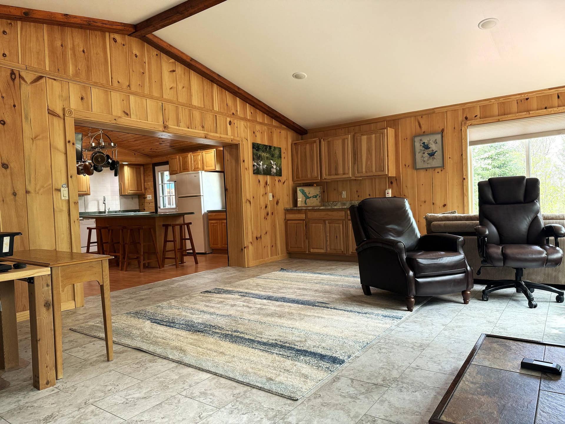 104 6th Street SE, Bemidji, MN 56601 Main floor