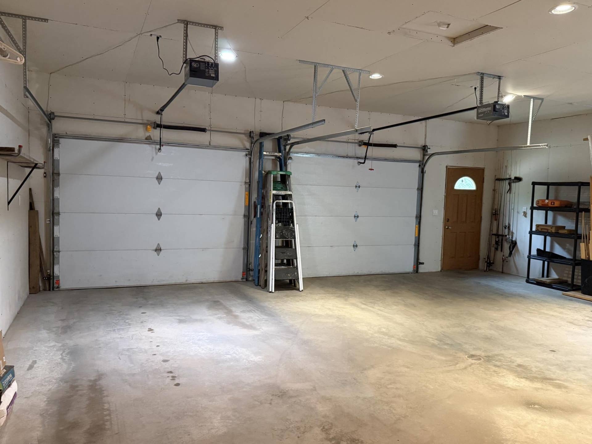 104 6th Street SE, Bemidji, MN 56601 Garage