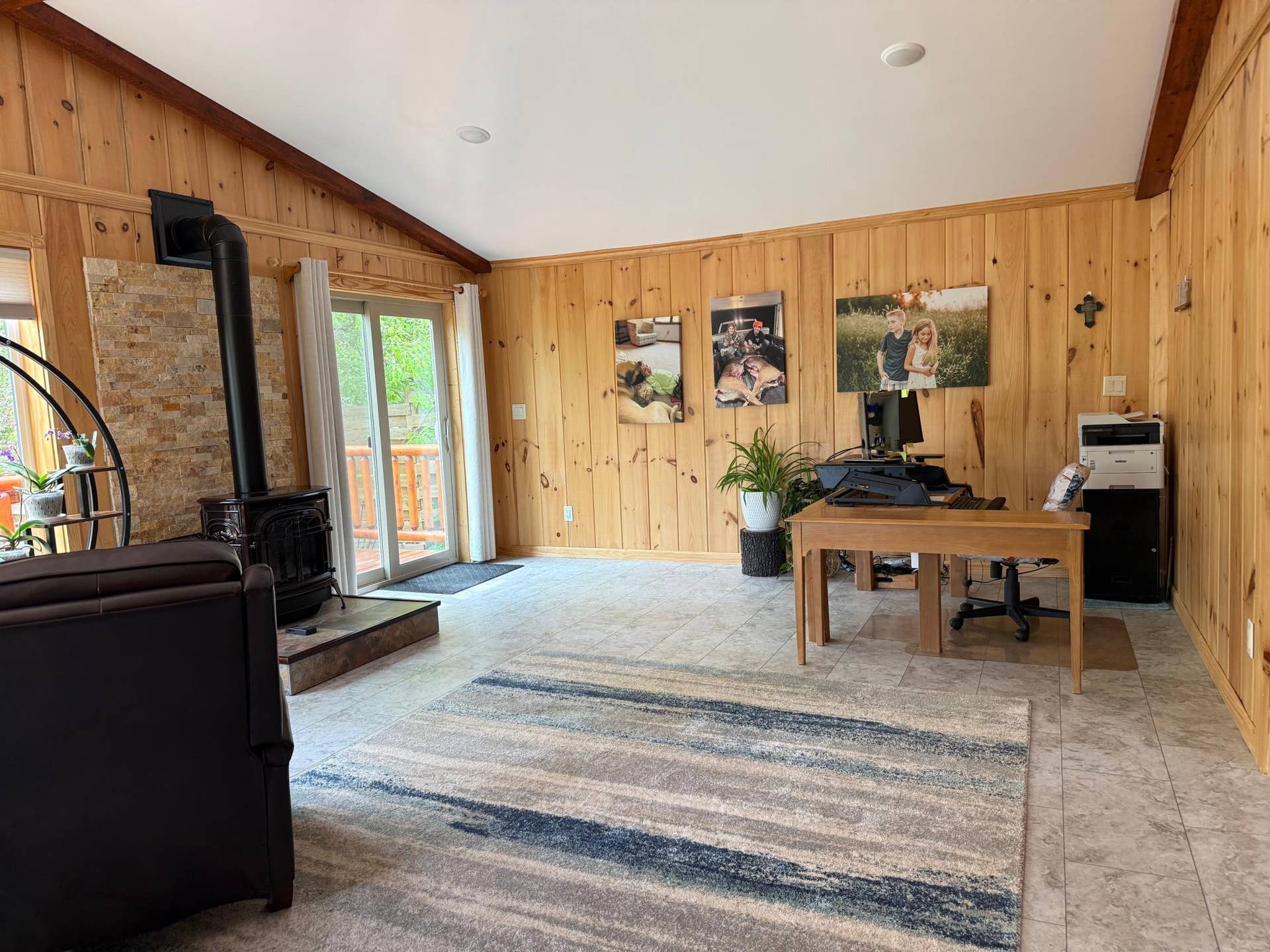 104 6th Street SE, Bemidji, MN 56601 Main floor ..