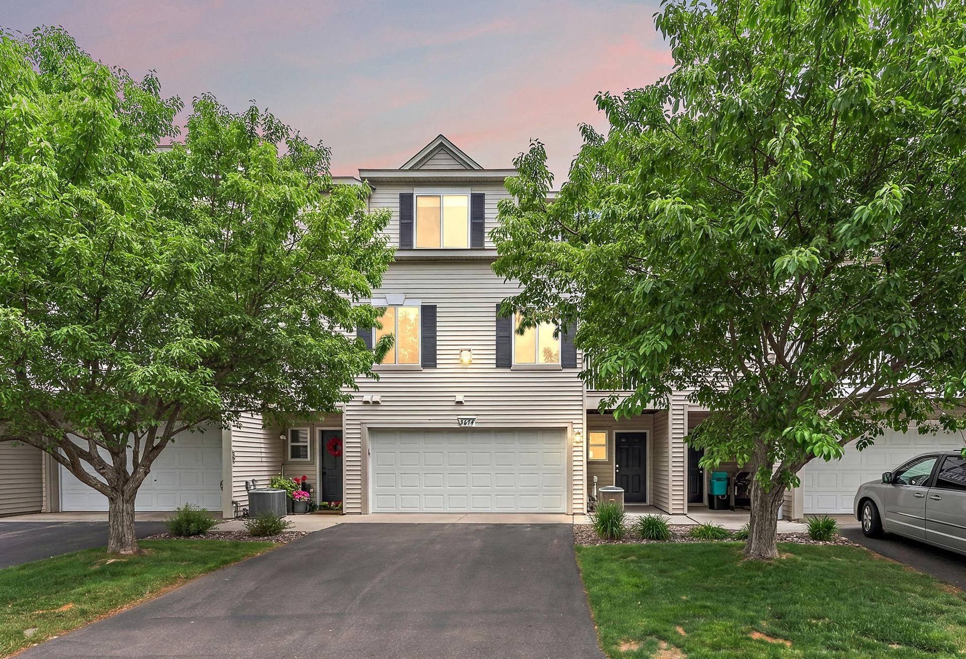 3674 Abercrombie Lane, Stillwater, MN 55082 3674 Abercrombie Lane, Stillwater, MN 55082