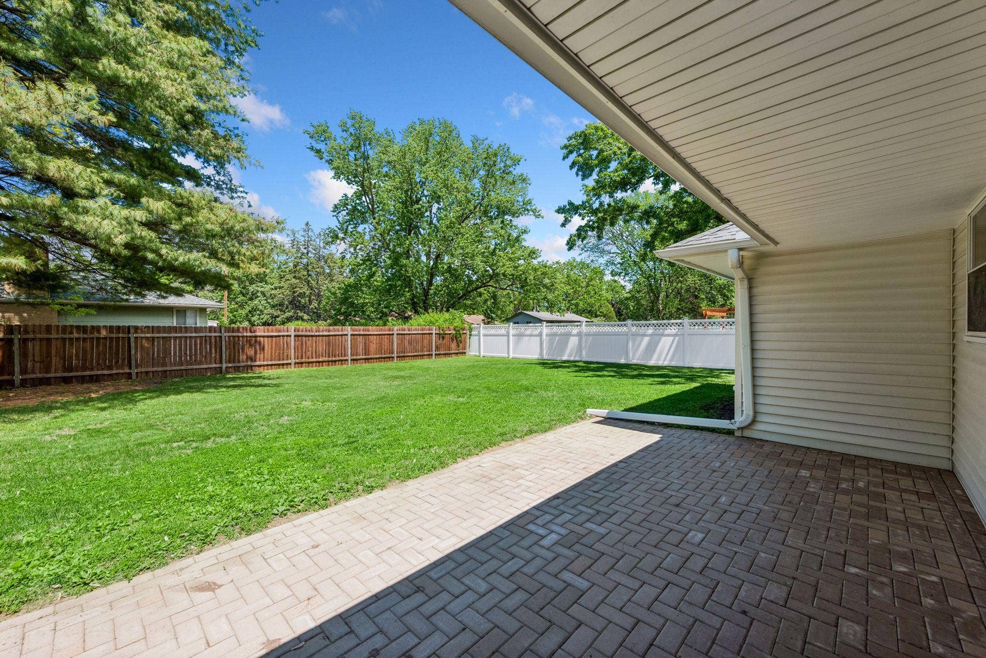 New Back Yard Paver patio