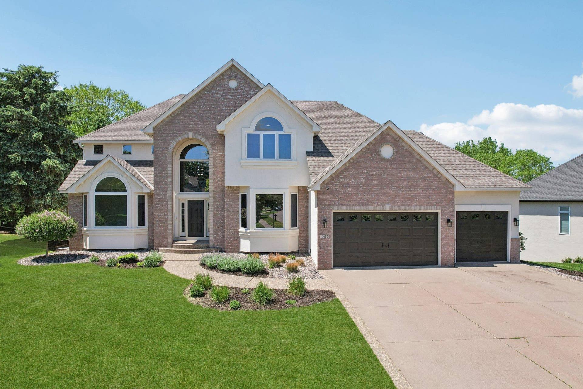 10175 Powers Lake Trail, Woodbury, MN 55129 10175 Powers Lake Trail, Woodbury, MN 55129