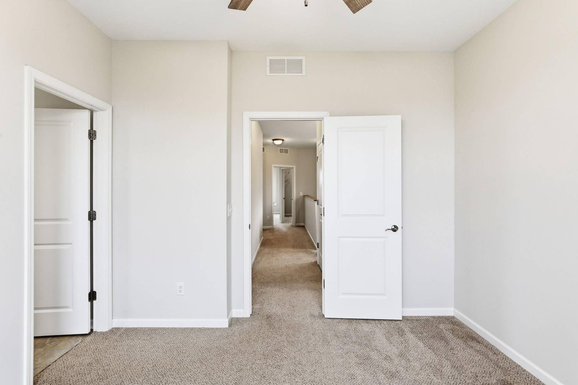 11289 81st Way N, Maple Grove, MN 55369 34-web-or-mls-11289-81st-Wy-N-34.jpg
