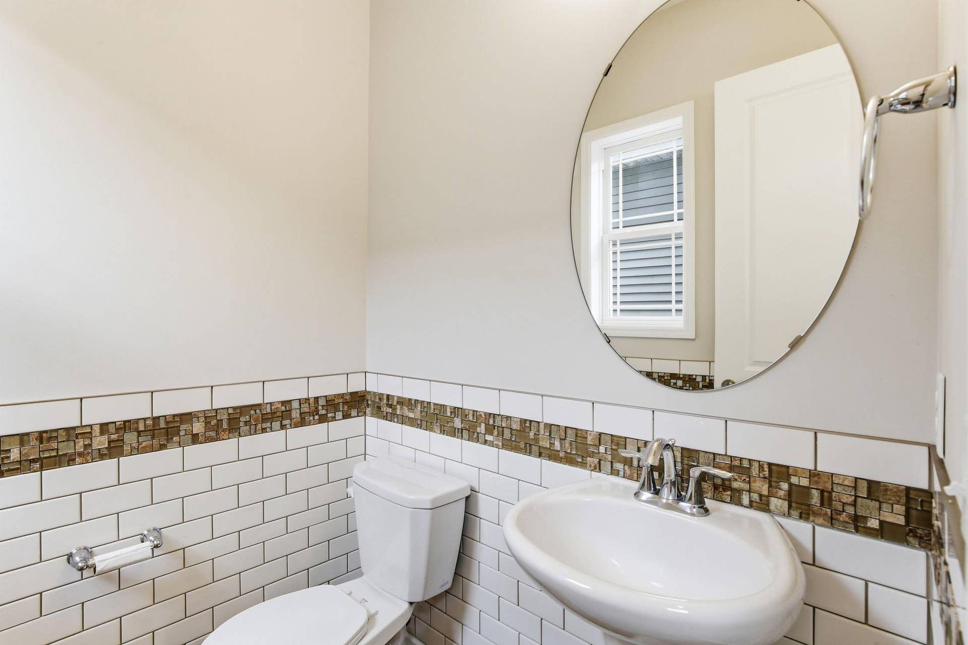 11289 81st Way N, Maple Grove, MN 55369 20-web-or-mls-11289-81st-Wy-N-20.jpg