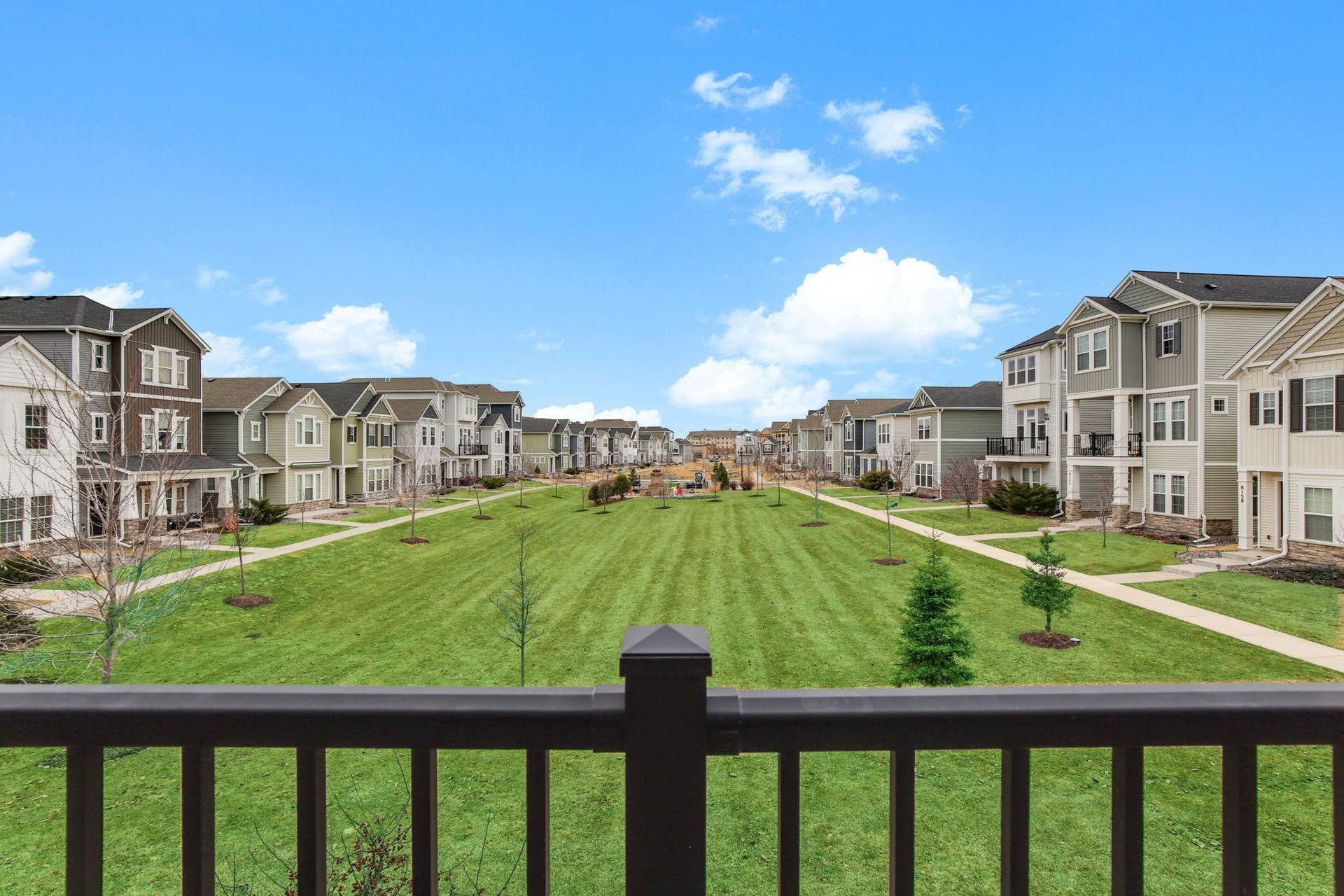 11289 81st Way N, Maple Grove, MN 55369 10-web-or-mls-11289-81st-Wy-N-10.jpg