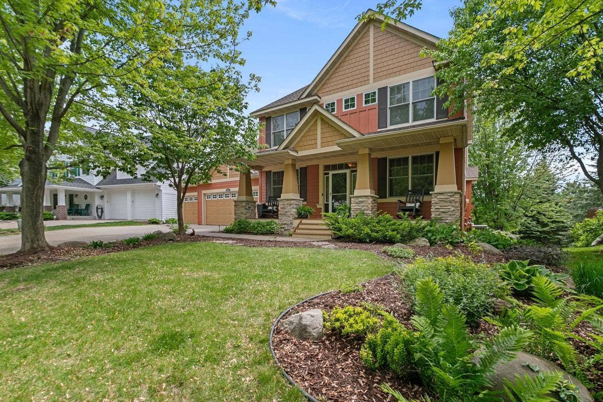 2297 Fieldstone Curve, Woodbury, MN 55129 1200x800_100_1779880999877_1779842371389ef9a4605.jpg