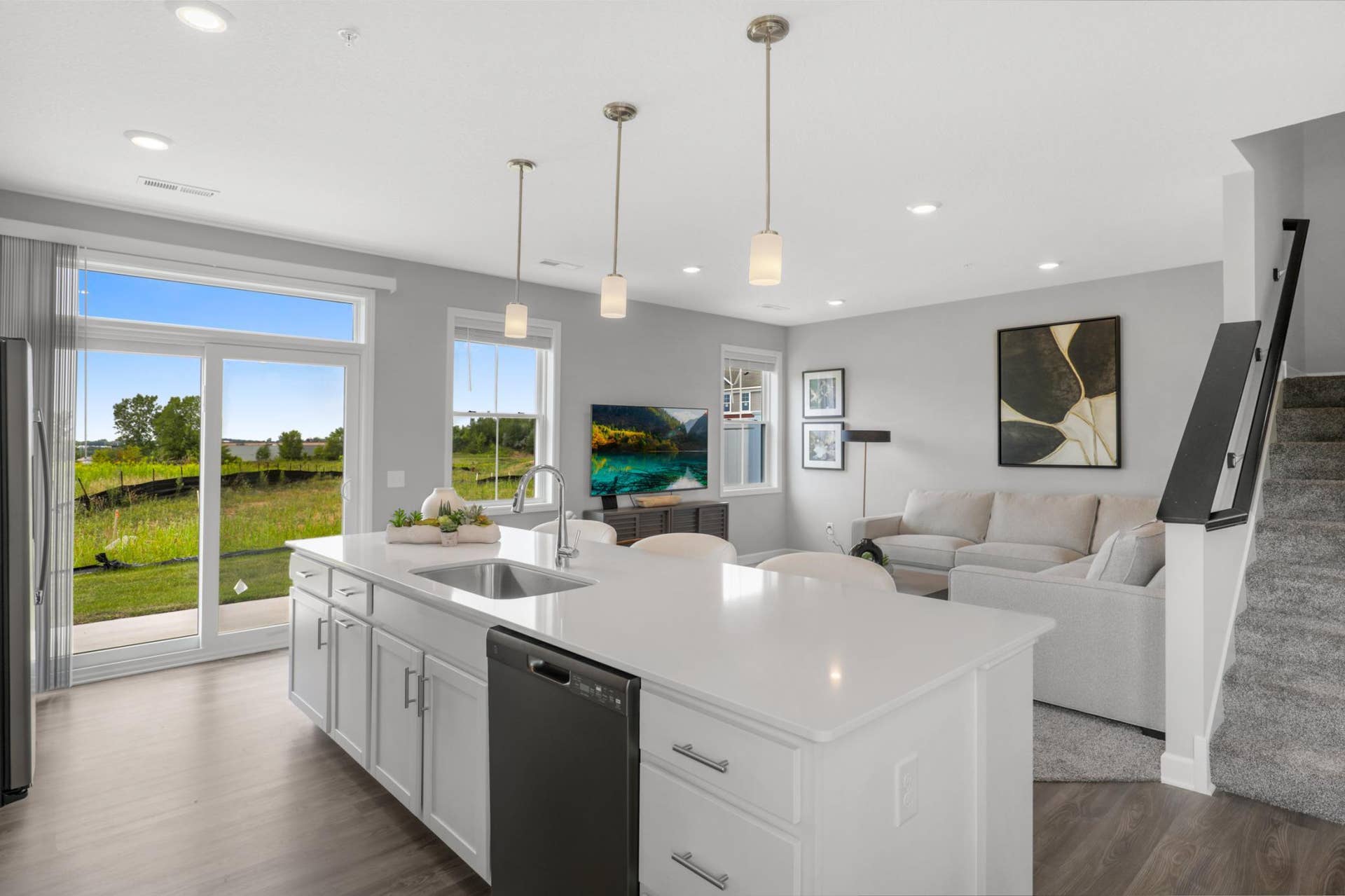 188 Jean Avenue N, Lake Elmo, MN 55042 Furnished Pictures are from the Model Home. This unit will have similar finishings, but has a different layout.