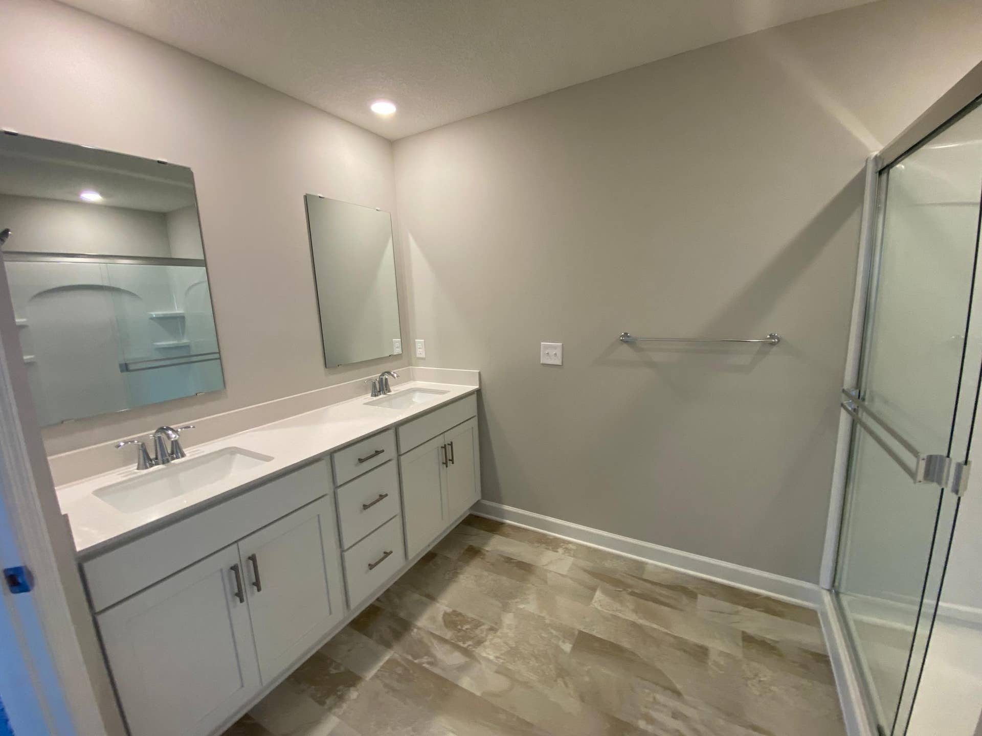 188 Jean Avenue N, Lake Elmo, MN 55042 Private Primary Bathroom has double sinks