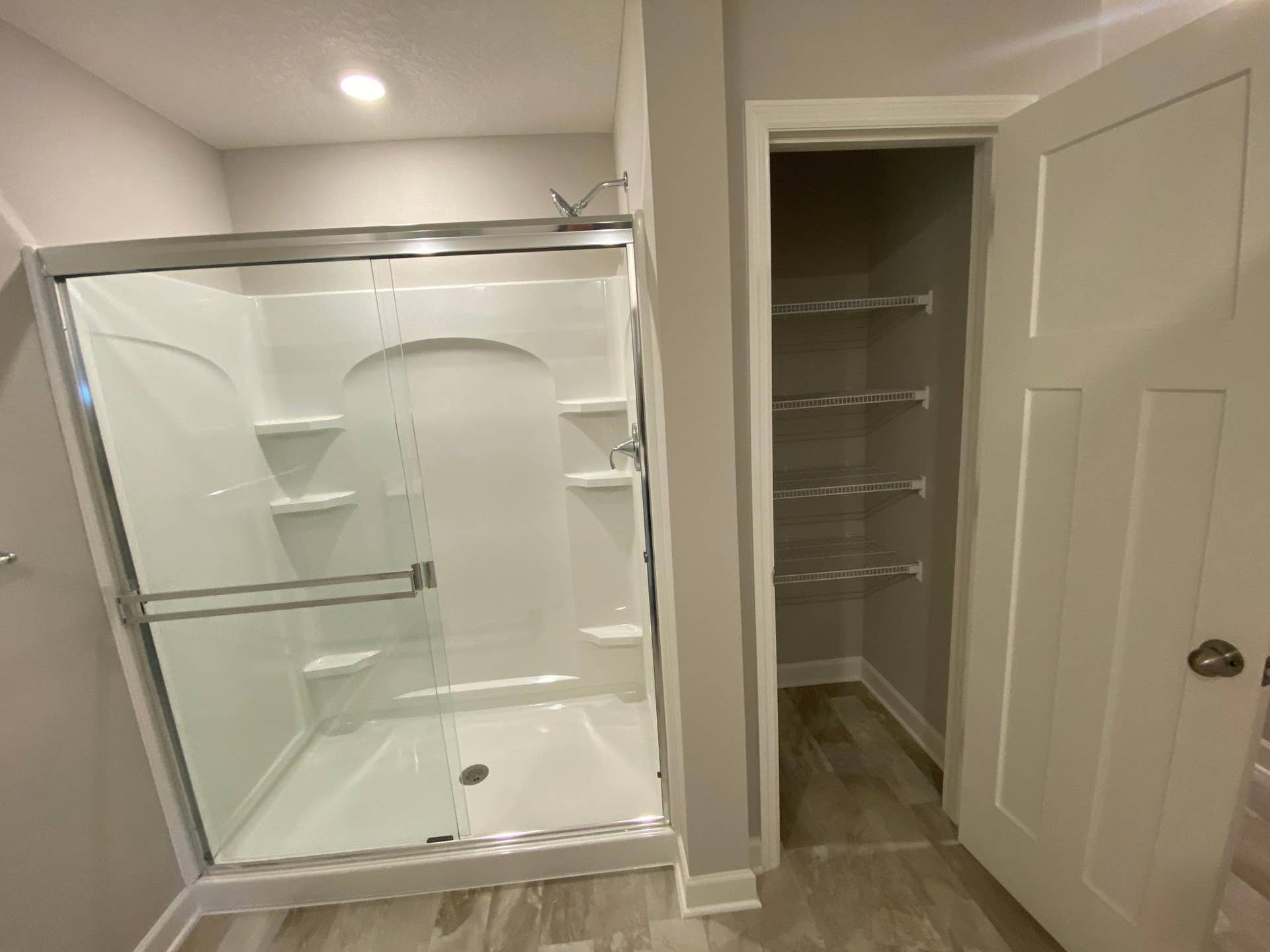 188 Jean Avenue N, Lake Elmo, MN 55042 Private Primary Bathroom has a Linen Closet.