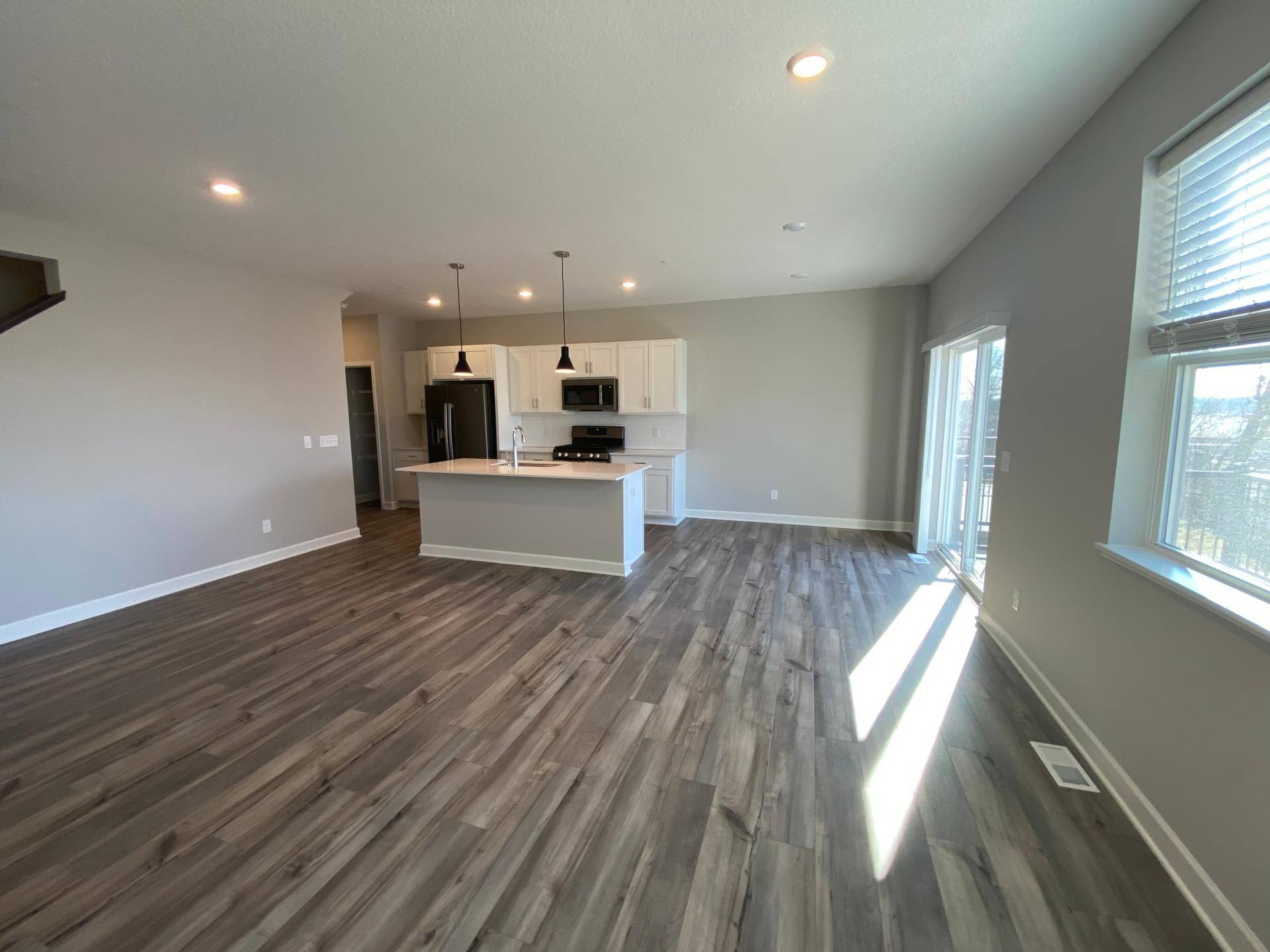 188 Jean Avenue N, Lake Elmo, MN 55042 Taylor Floor Plan Kitchen, Dining Room, and Living Room. 800 sq ft in just the main level.