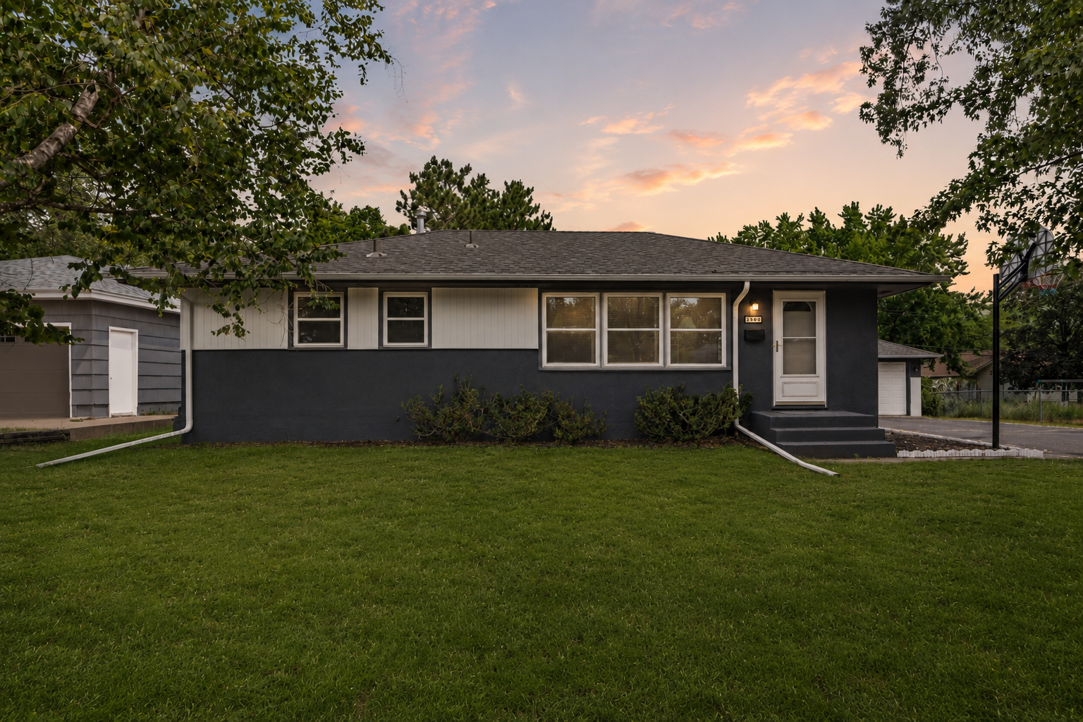 3500 72nd Avenue N, Brooklyn Center, MN 55429 3500 72nd Ave N - Fully remodeled and updated rambler