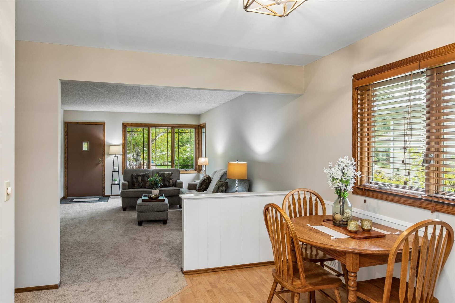1493 Arundel Street, 97, Saint Paul, MN 55117 1493 Arundel Street, 97, Saint Paul, MN 55117