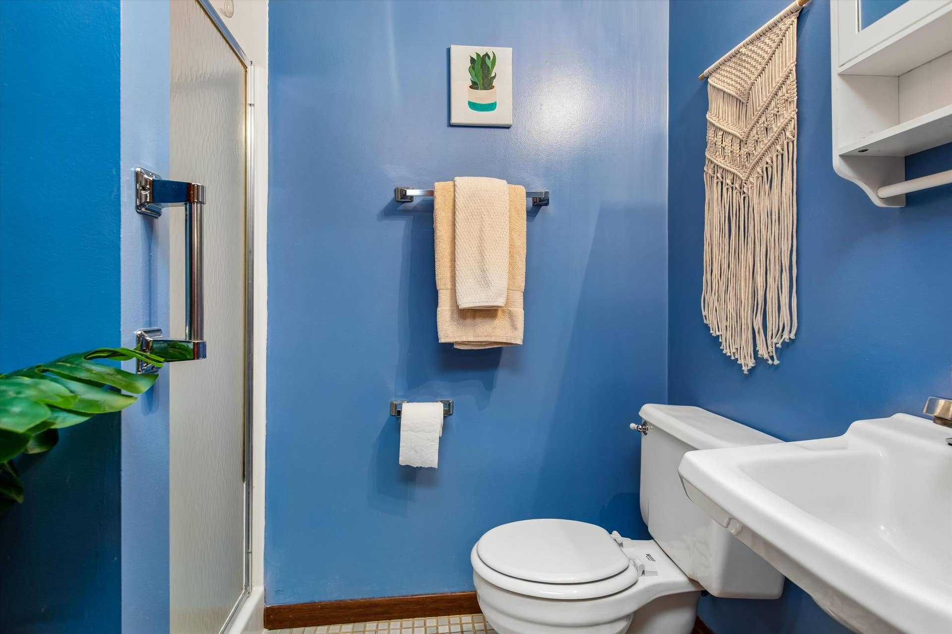 1493 Arundel Street, 97, Saint Paul, MN 55117 3/4 bathroom