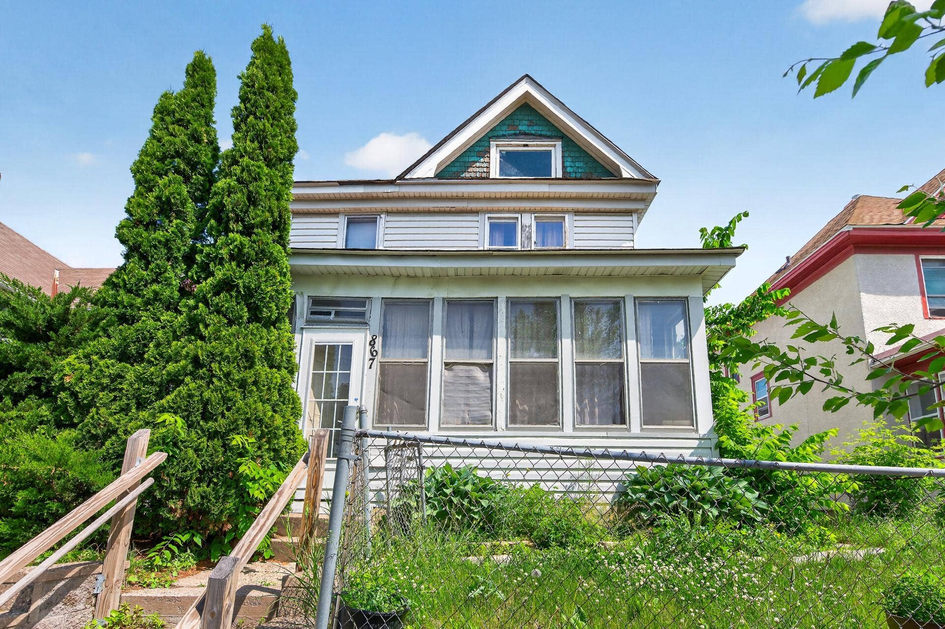 867 Aurora Avenue, 101, Saint Paul, MN 55104 Front