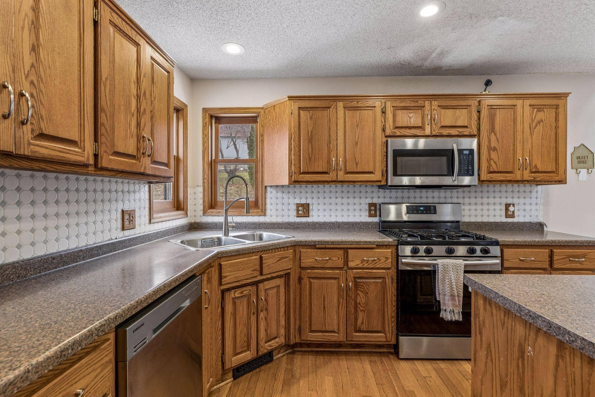 3012 Walter Street, Maplewood, MN 55109 Kitchen