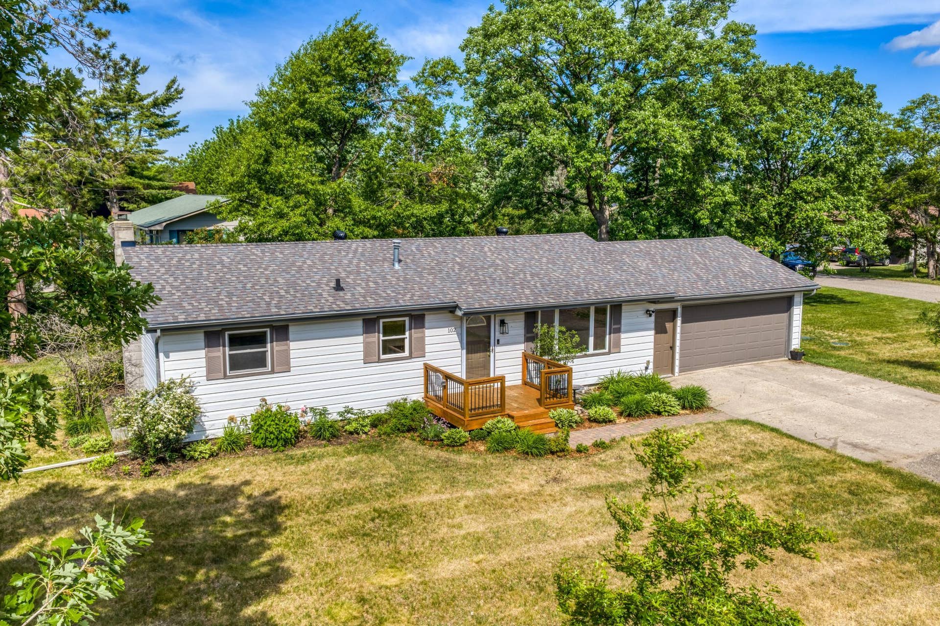 102 Robertson Drive NW, Bemidji, MN 56601 102 Robertson Drive NW, Bemidji, MN 56601