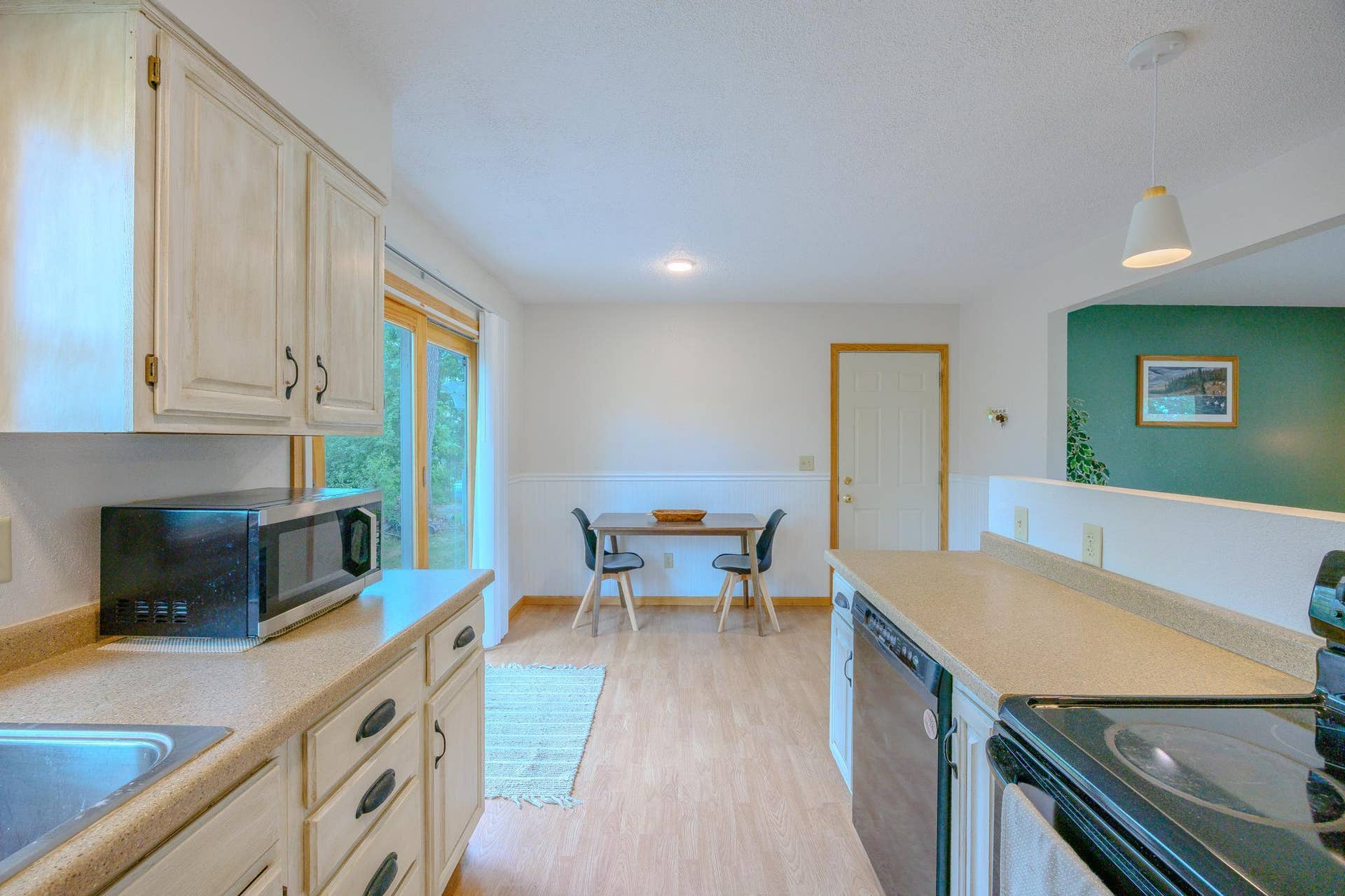 102 Robertson Drive NW, Bemidji, MN 56601 102 Robertson Drive NW, Bemidji, MN 56601