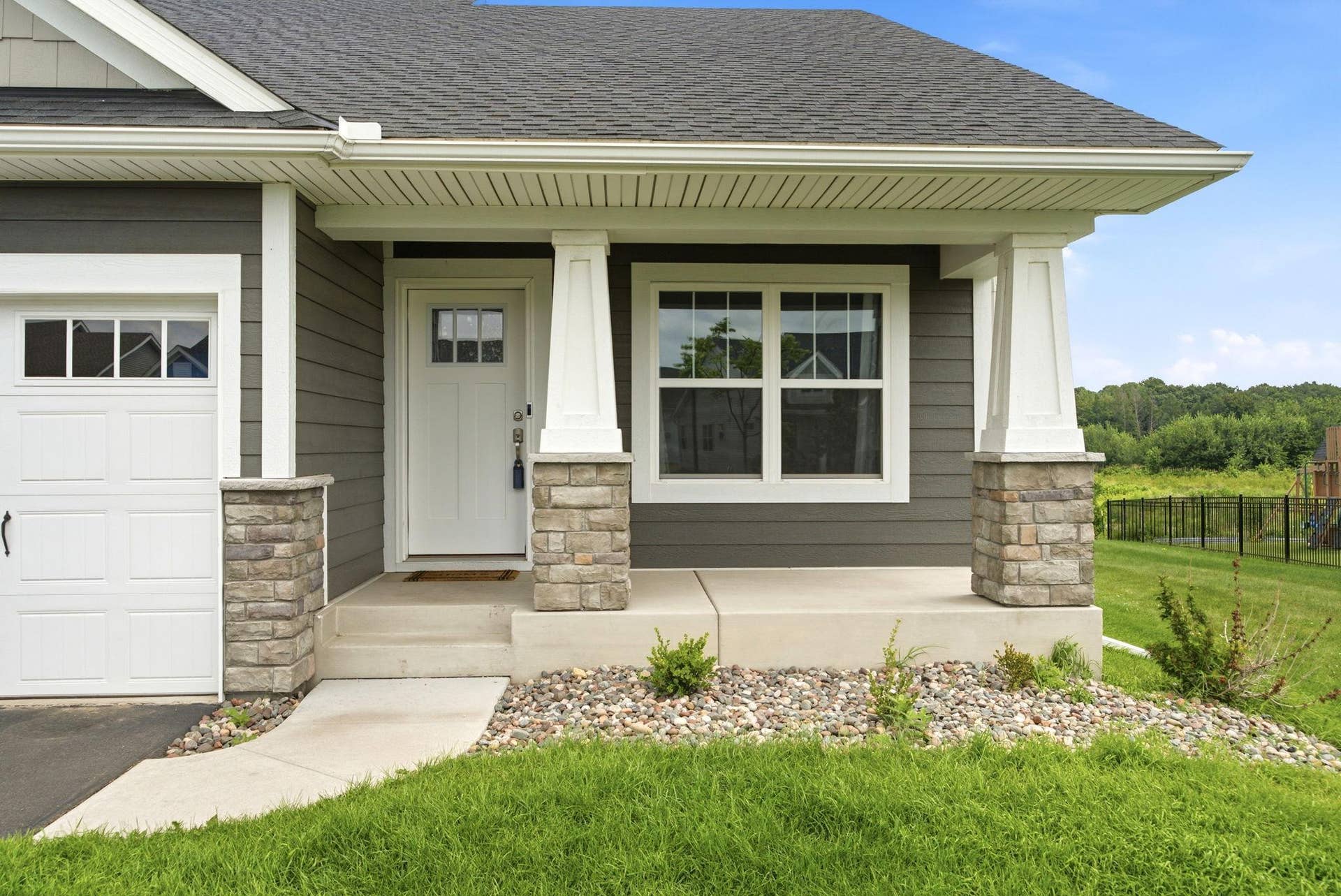 12839 Fraizer Street NE, Blaine, MN 55449 4-web-or-mls-010_DSC00884.jpg
