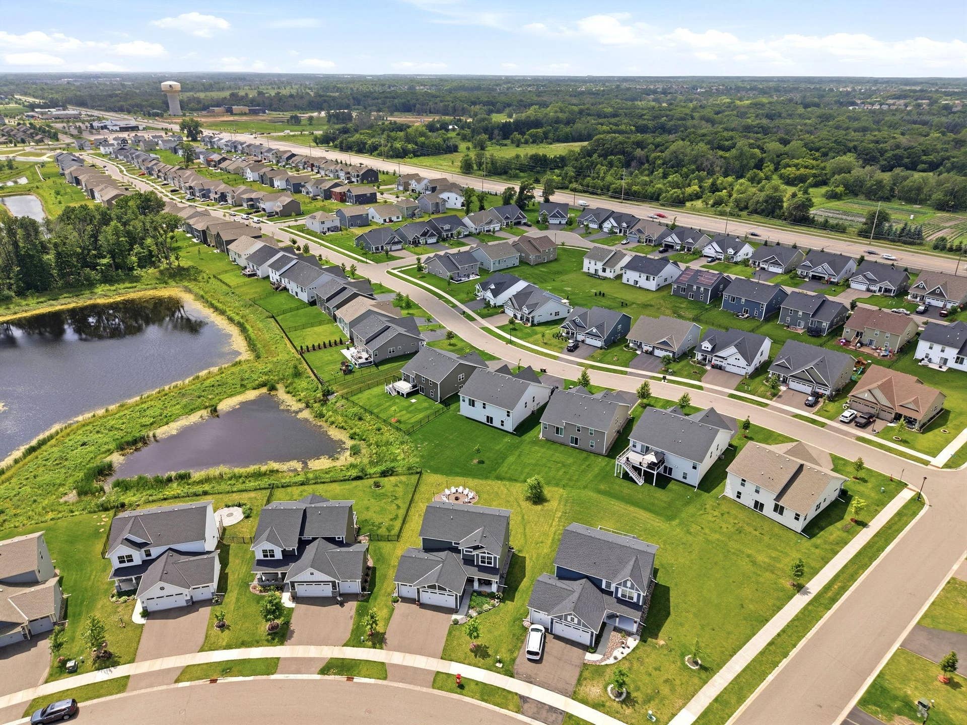 12839 Fraizer Street NE, Blaine, MN 55449 53-web-or-mls-005_DJI_20260630010620_0612_D.jpg