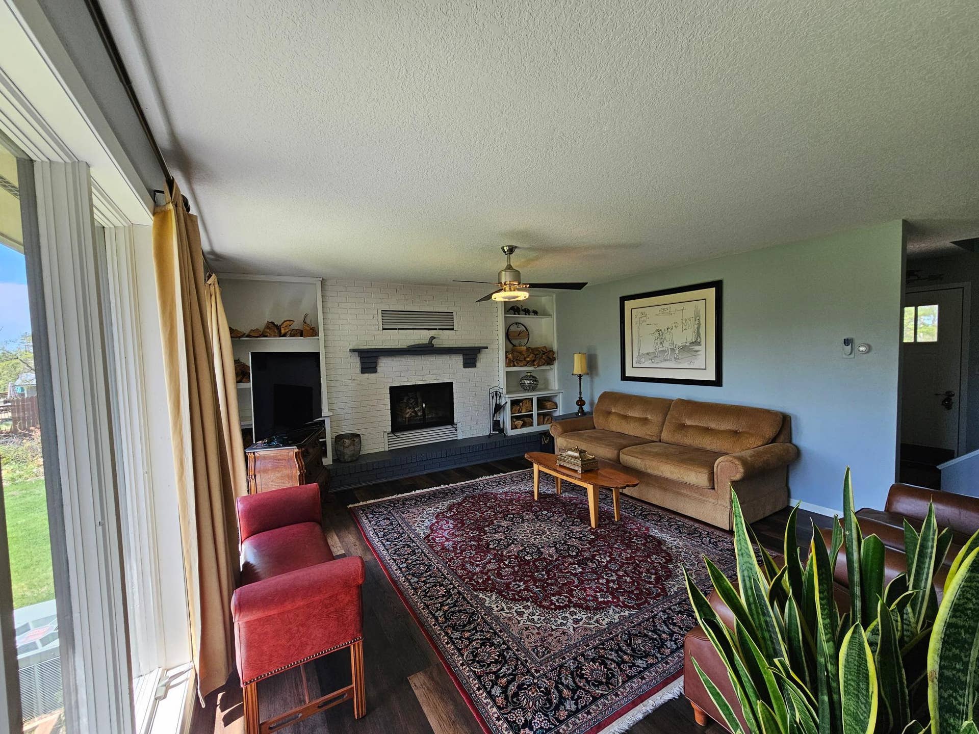 3110 Saint Onge Drive NE, Bemidji, MN 56601 Living with Windows.jpg