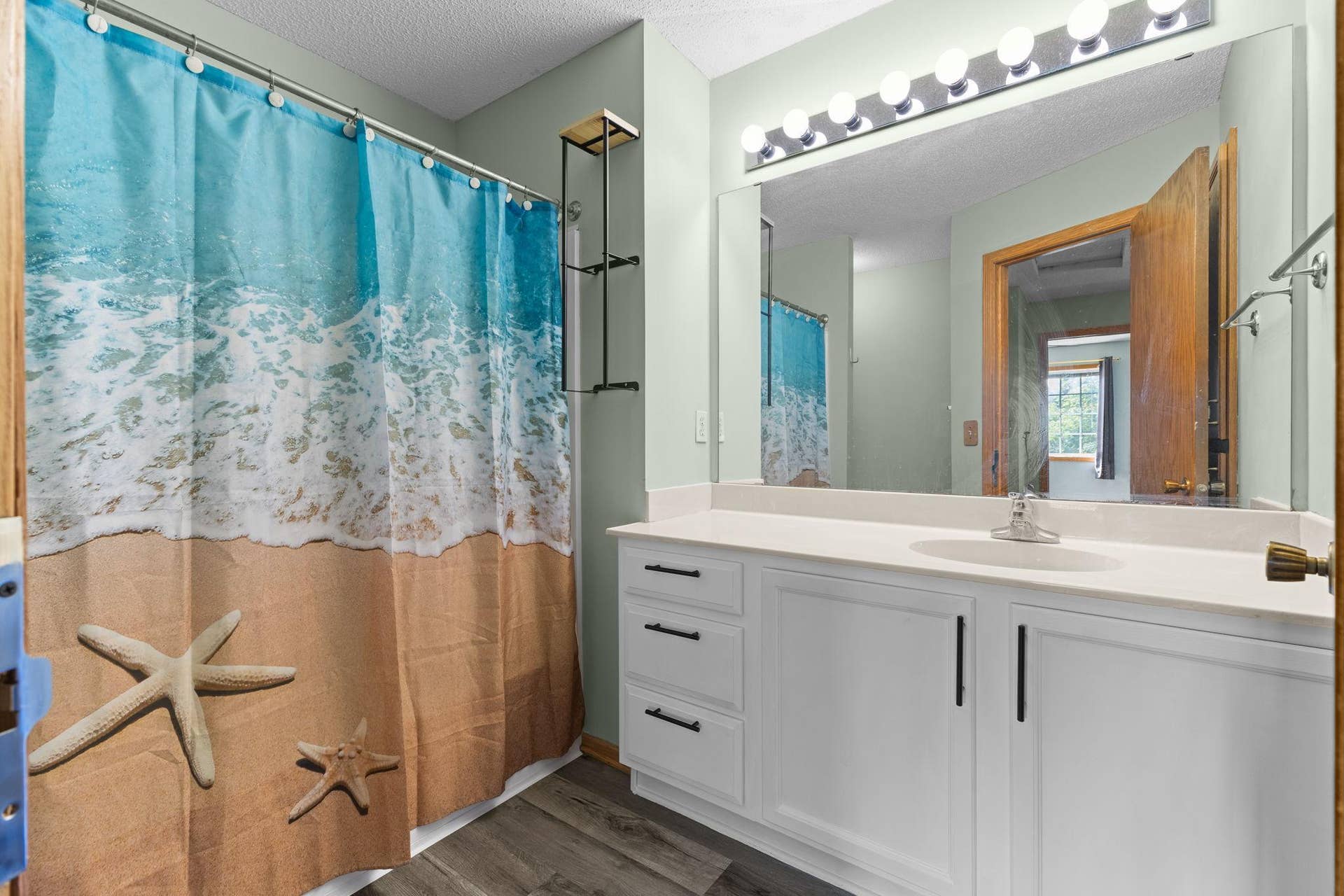 12598 74th Avenue N, Maple Grove, MN 55369 Vivid Spaces_12598 74th Ave N_23.JPG