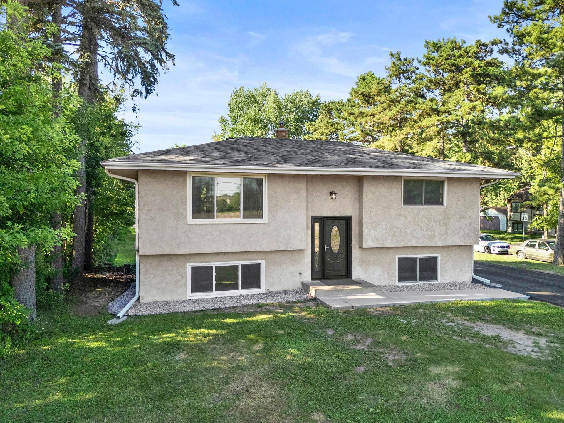 6188 15th Street N, Oakdale, MN 55128 6188 15th Street N, Oakdale, MN 55128