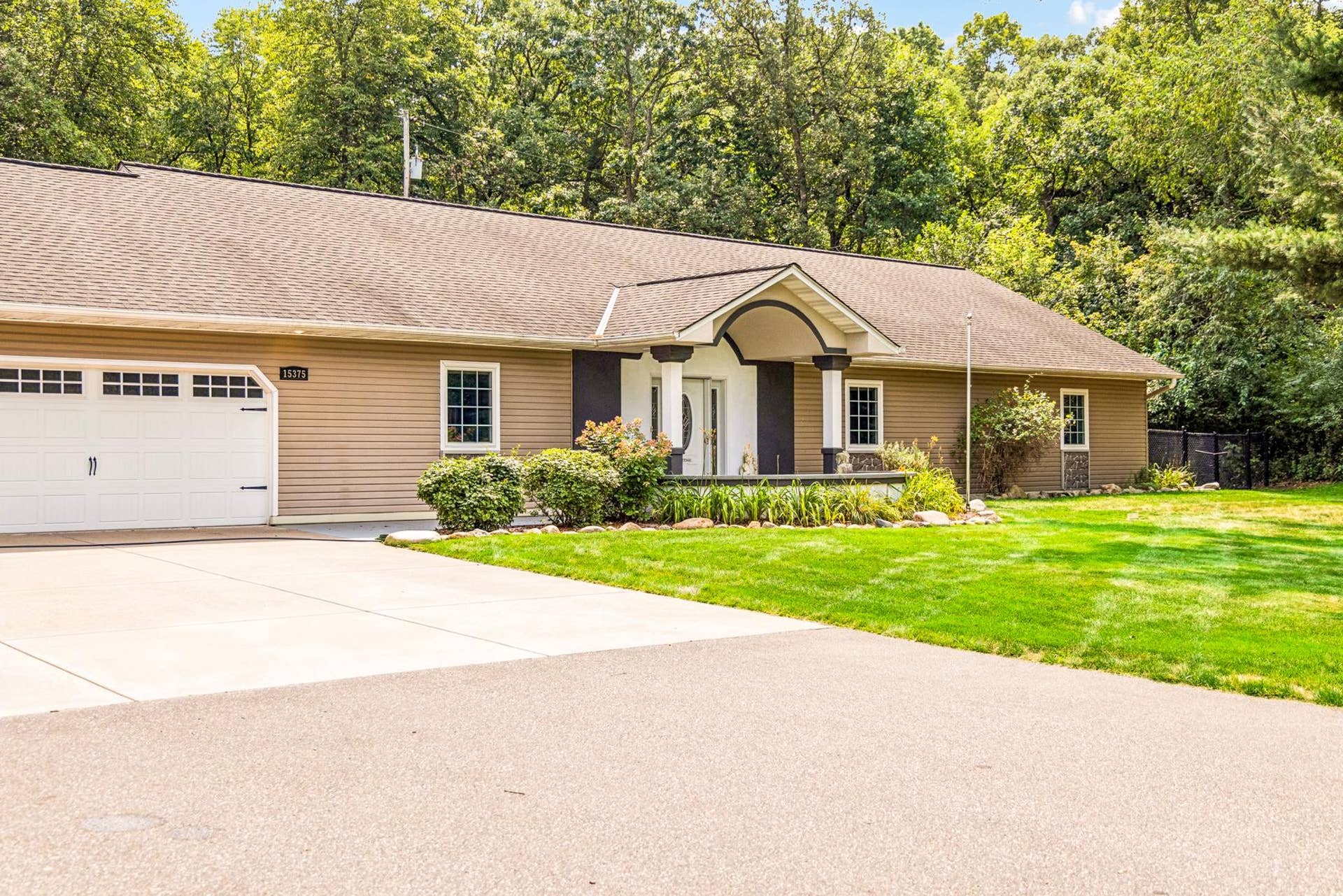 15375 11th Street S, Afton, MN 55001 15375 11th st south - edited pics-18.jpg