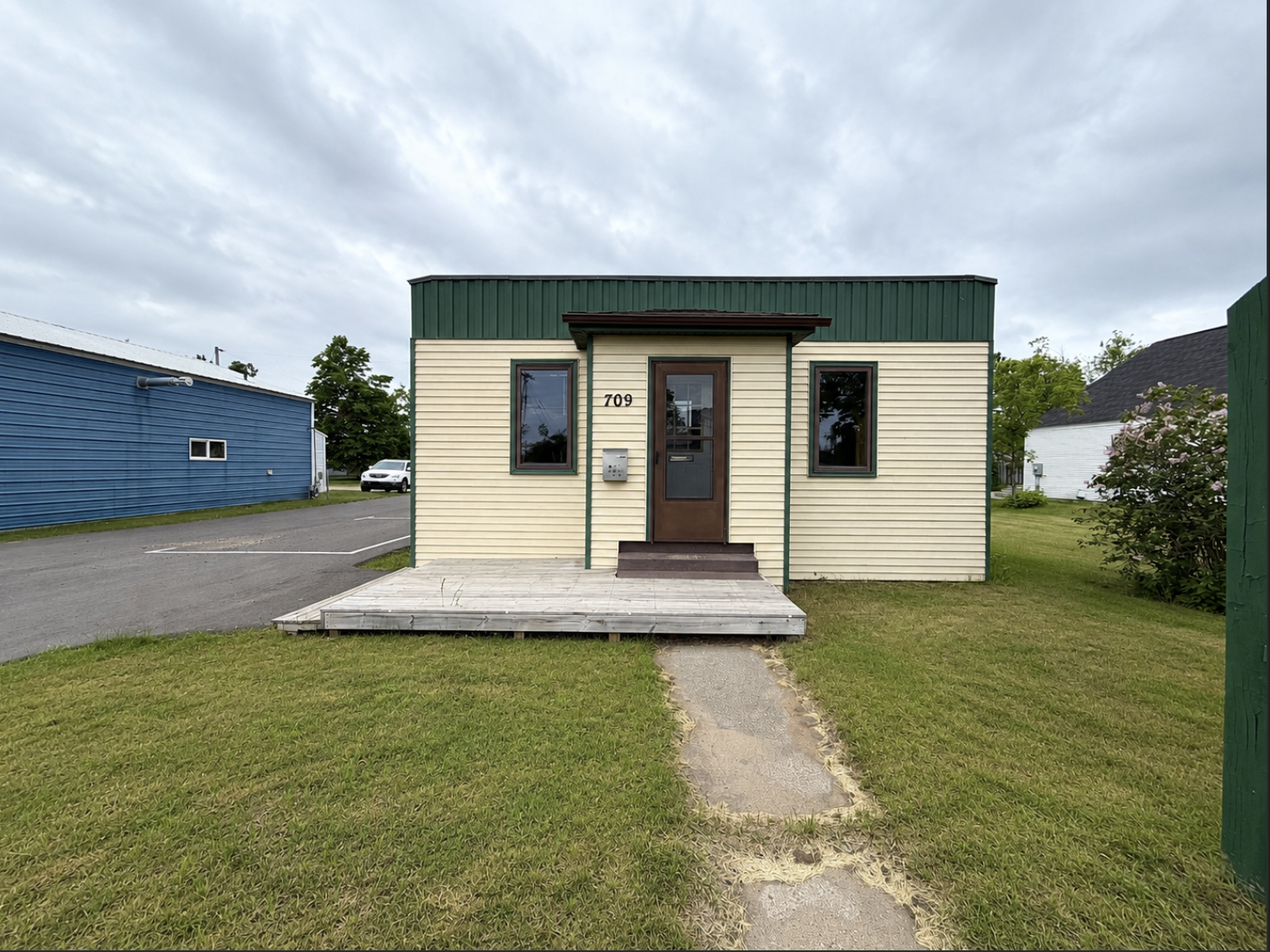 709 Washington Avenue S, Bemidji, MN 56601 Front