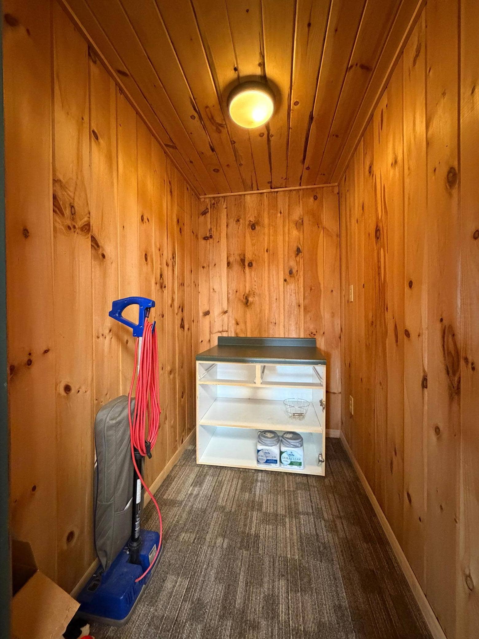709 Washington Avenue S, Bemidji, MN 56601 Storage room