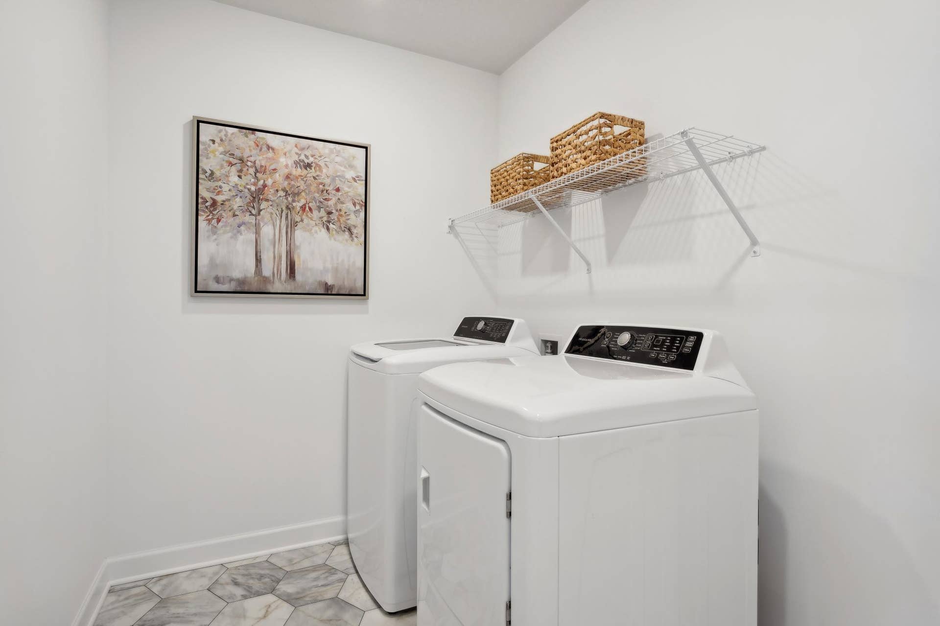 4024 Heath Avenue N, Oakdale, MN 55128 MIN_Discovery_Willowbrooke_PIC_Lewis_Laundry_F2.jpg